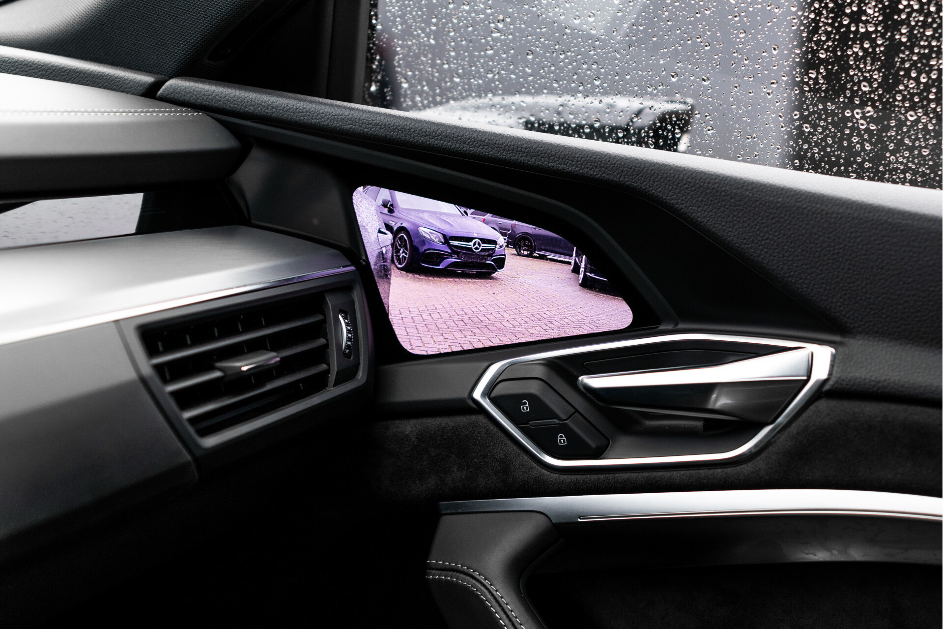 Audi e-tron Sportback 50 Quattro S Edition 71 kWh Blackline | 22" | Matrix | ACC | Keyless | Panorama | Ruitleder Foto 26