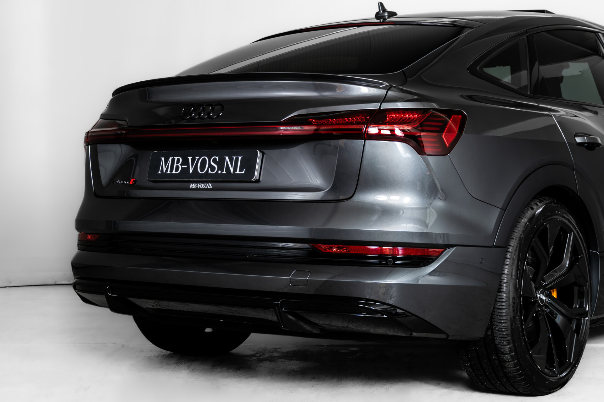 Audi e-tron Sportback 50 Quattro S Edition 71 kWh Blackline | 22" | Matrix | ACC | Keyless | Panorama | Ruitleder Foto 34