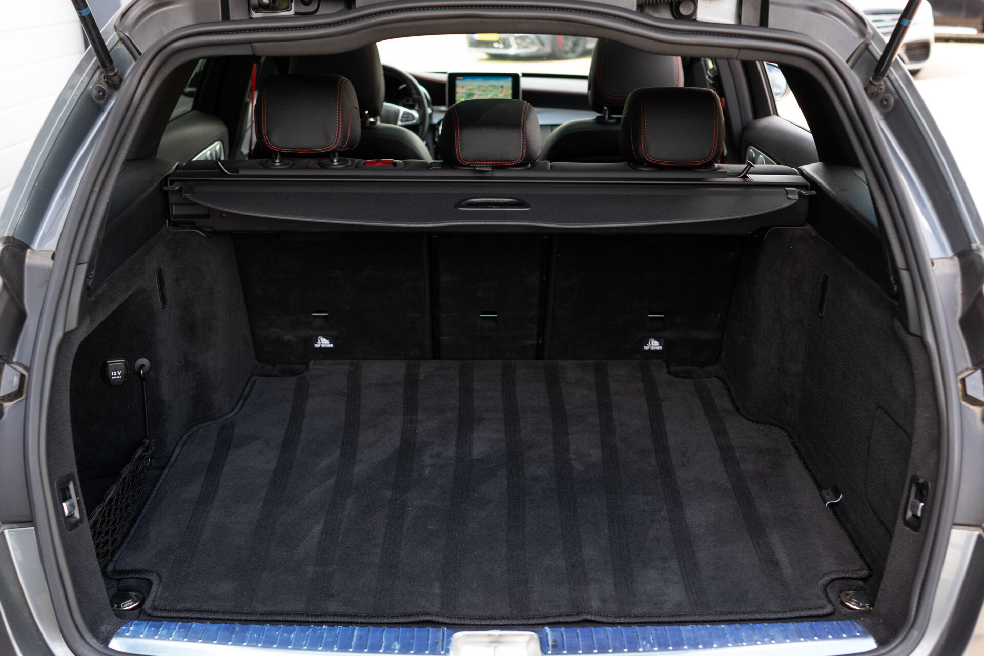 Mercedes-Benz C-Klasse Estate 43 AMG 4-M Panorama | Night | Rij-assistentie | Burmester | HUD | 360 | Auto trekhaak Aut9 Foto 29