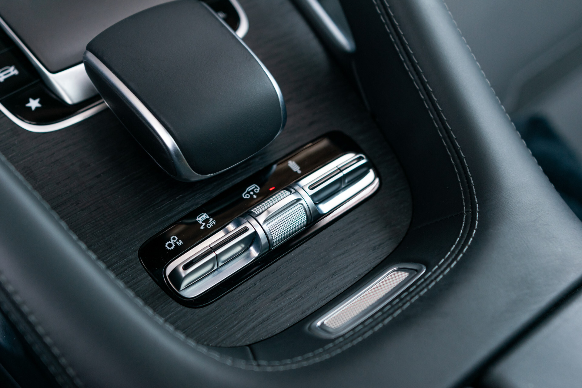 Mercedes-Benz GLE 53 AMG 4M+ Dynamic Plus | Standkachel | HUD | Massage | Keyless | Burmester | Night | Rij-assist | Memory Foto 22