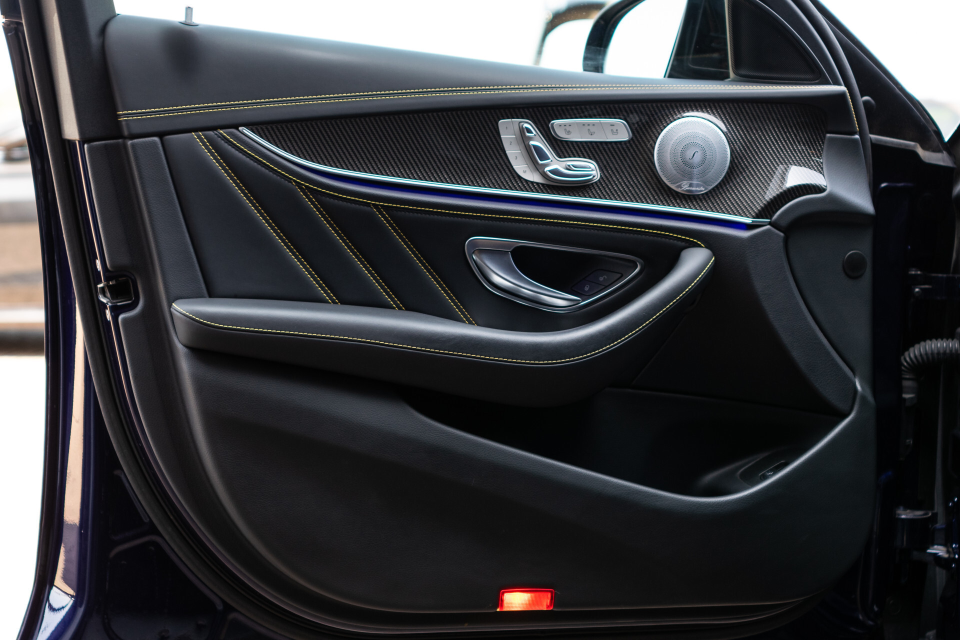 Mercedes-Benz E-Klasse 63 S AMG 4M-M Brabus 800 | Akrapovic | Ceramic | Edition 1 | Designo Mystic Foto 10