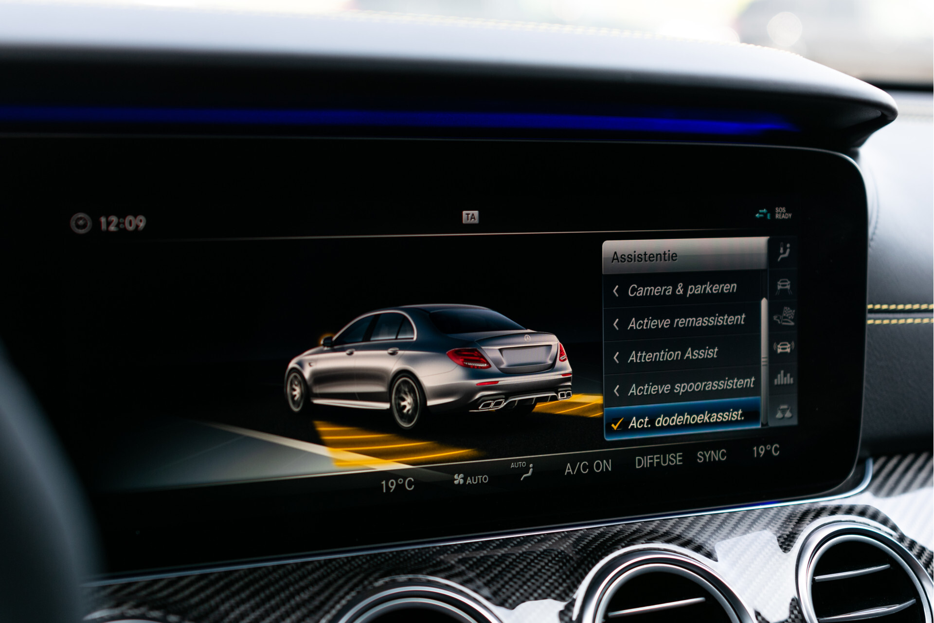 Mercedes-Benz E-Klasse 63 S AMG 4M-M Brabus 800 | Akrapovic | Ceramic | Edition 1 | Designo Mystic Foto 17