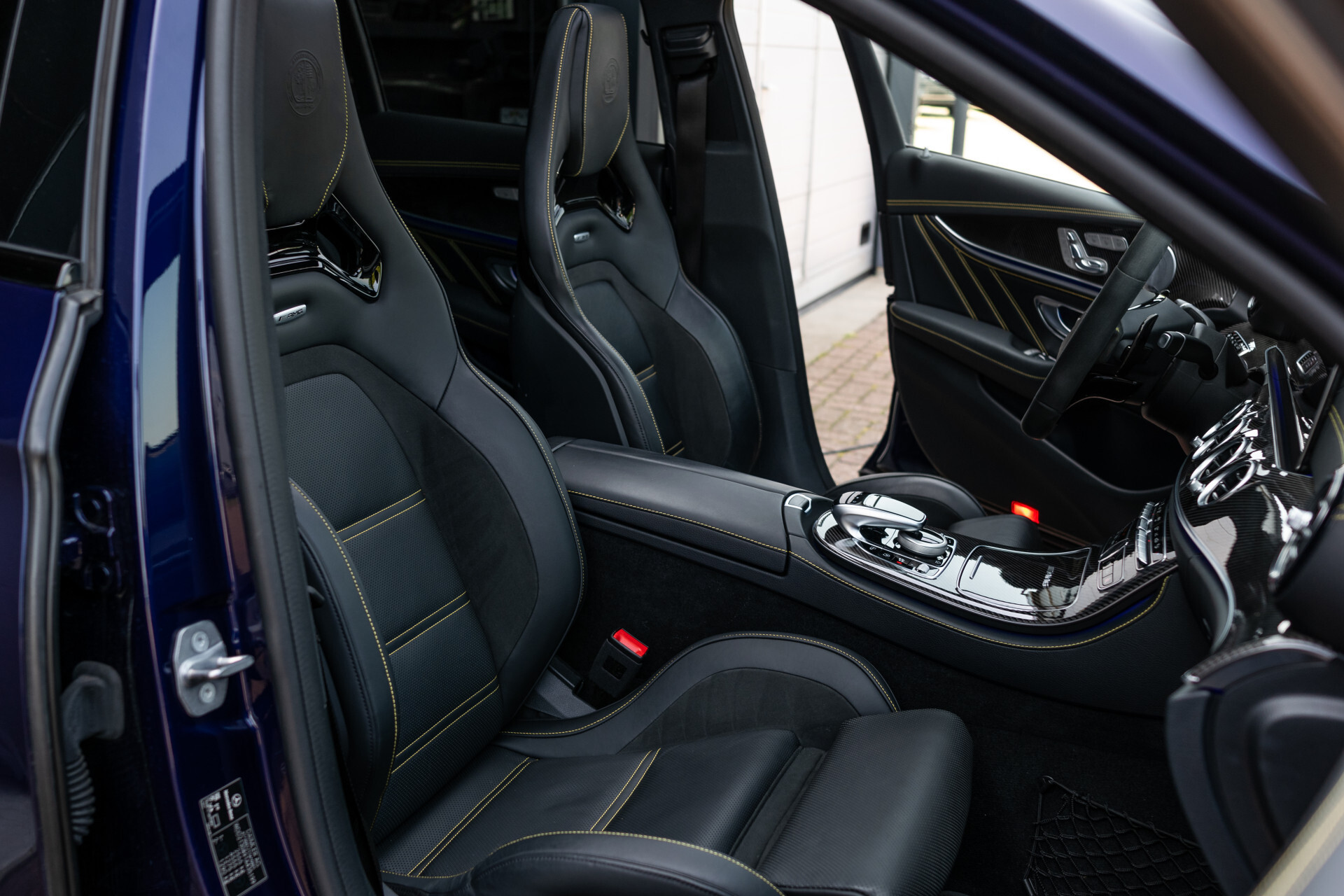 Mercedes-Benz E-Klasse 63 S AMG 4M-M Brabus 800 | Akrapovic | Ceramic | Edition 1 | Designo Mystic Foto 3