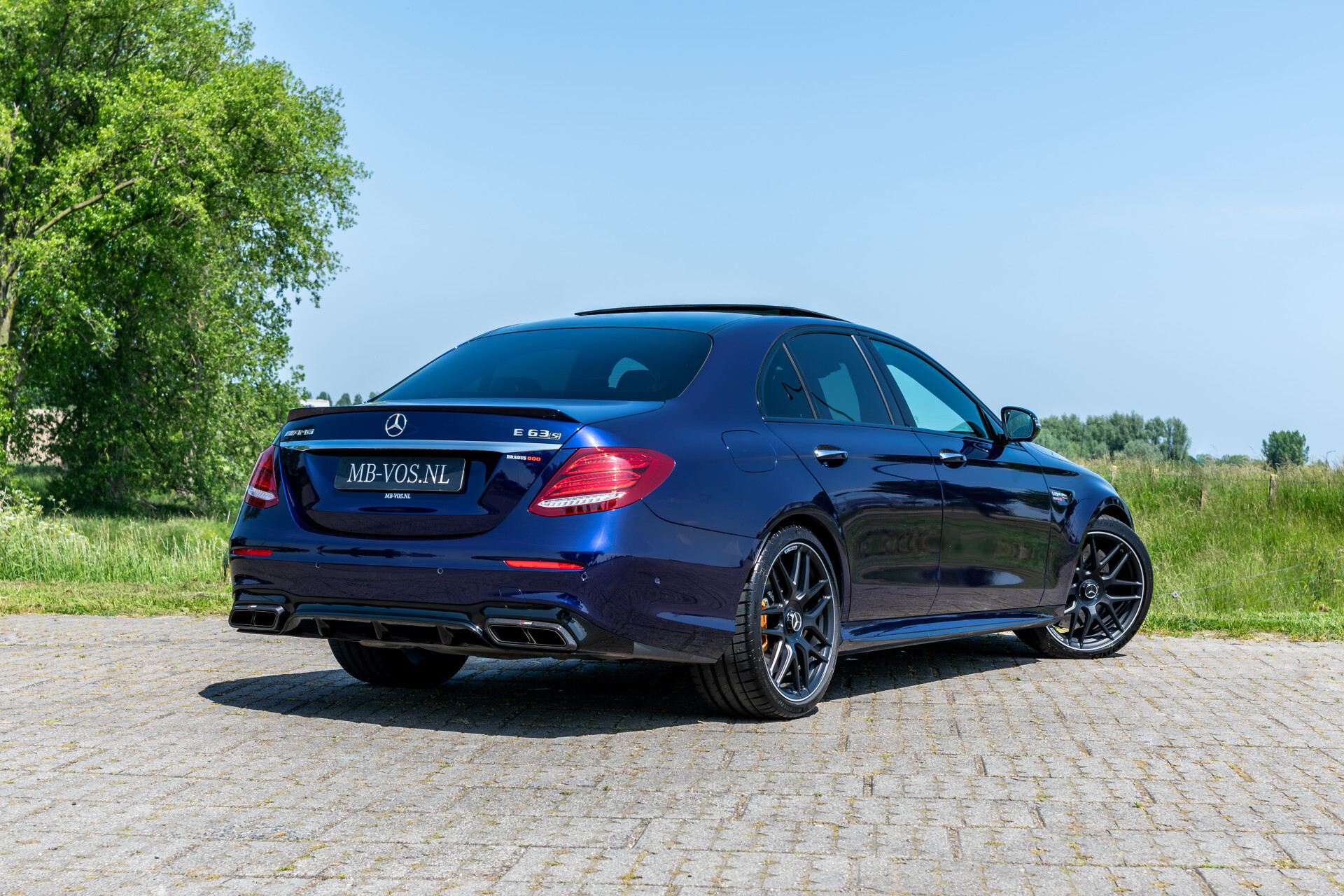 Mercedes-Benz E-Klasse 63 S AMG 4M-M Brabus 800 | Akrapovic | Ceramic | Edition 1 | Designo Mystic Foto 32