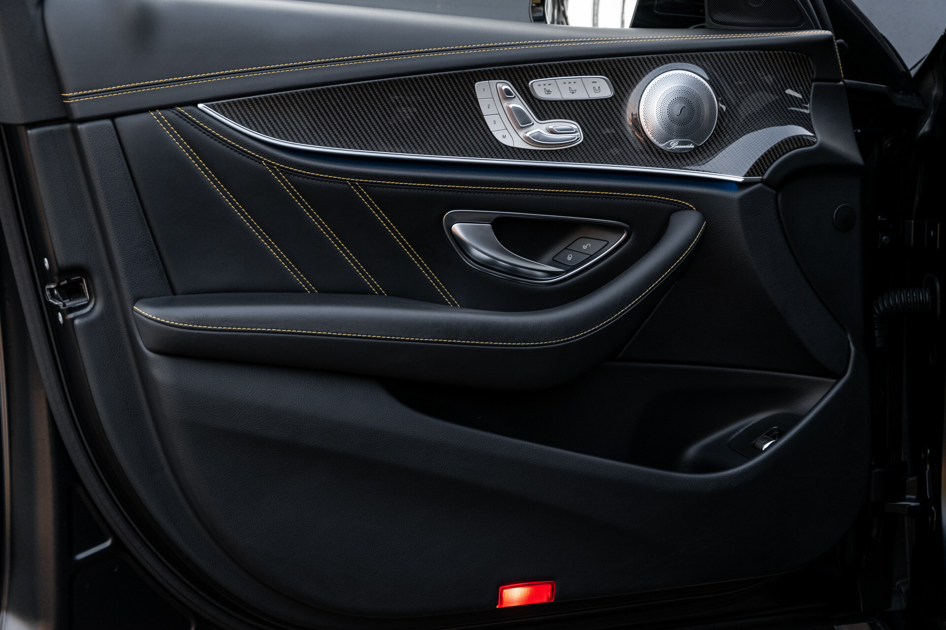Mercedes-Benz E-Klasse 63 S AMG 4-Matic+ Edition 1 Matzwart | Carbon | Full Options Aut9 Foto 17