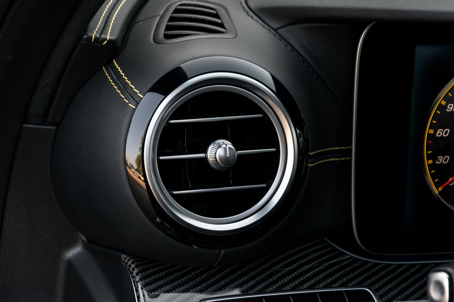 Mercedes-Benz E-Klasse 63 S AMG 4-Matic+ Edition 1 Matzwart | Carbon | Full Options Aut9 Foto 39