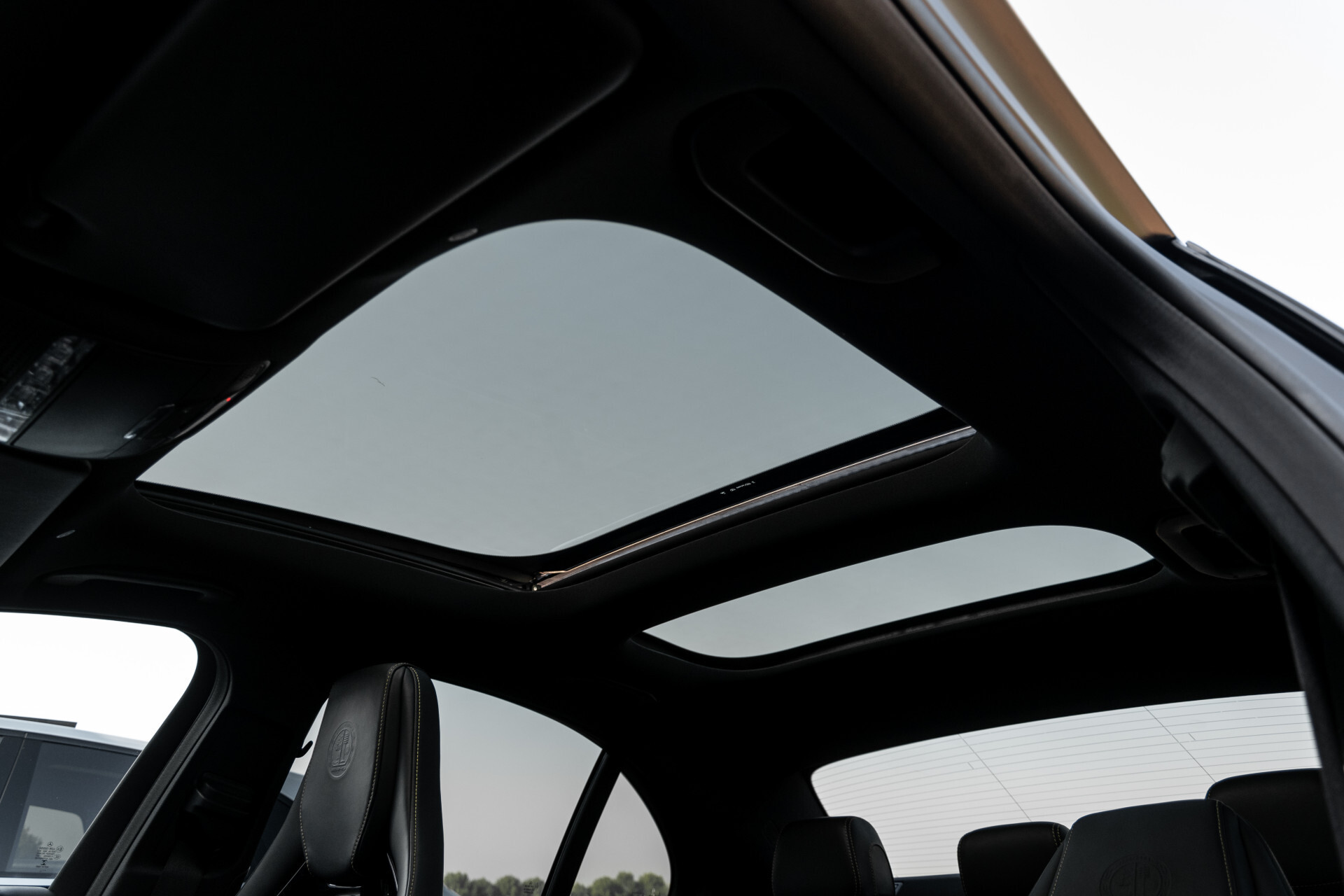 Mercedes-Benz E-Klasse 63 S AMG 4-Matic+ Edition 1 Matzwart | Carbon | Full Options Aut9 Foto 72