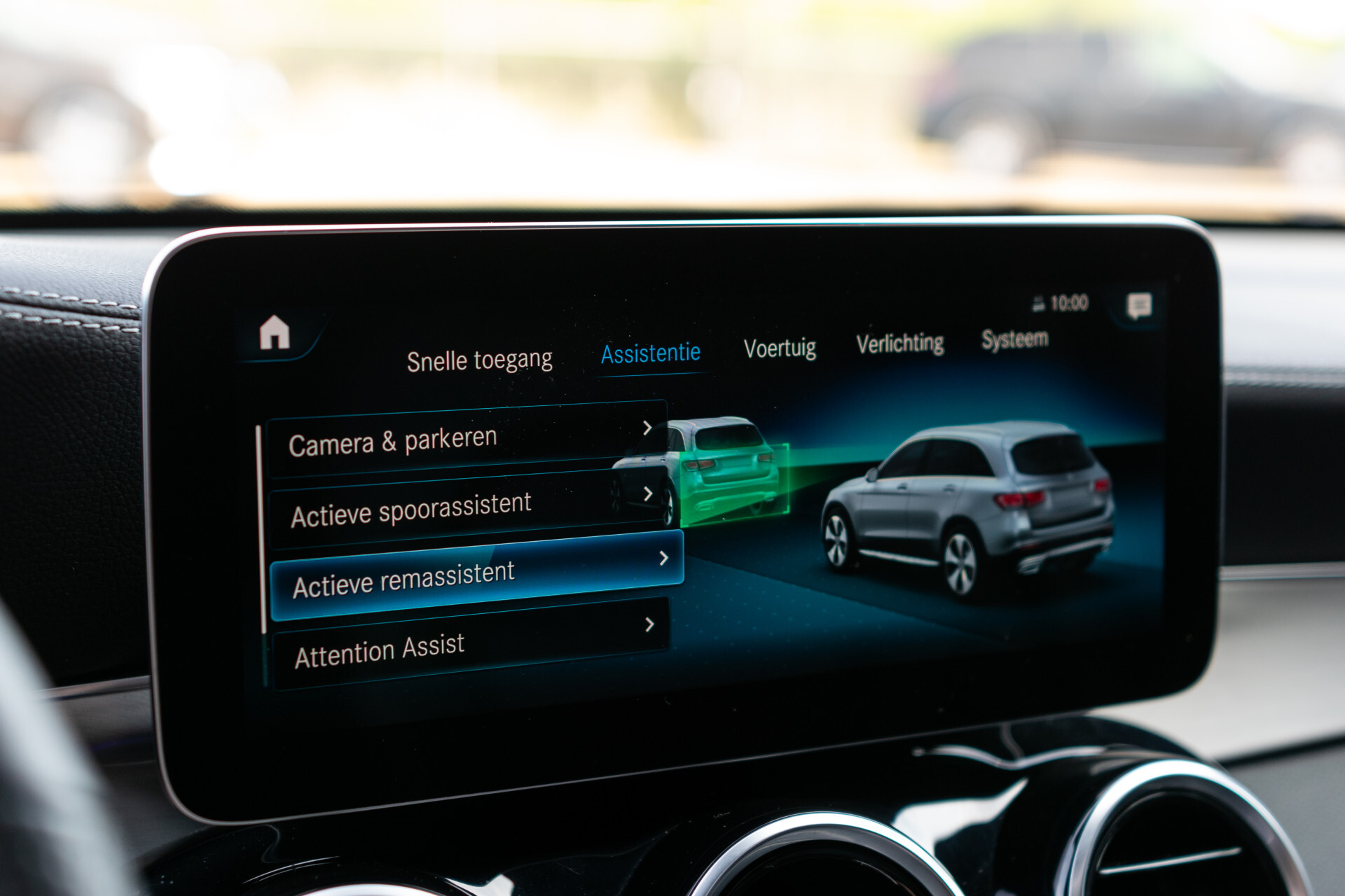 Mercedes-Benz GLC 300 4-M AMG Panorama | Keyless | Assistentiepakket | MBUX | Wegkl-trekhaak Foto 14