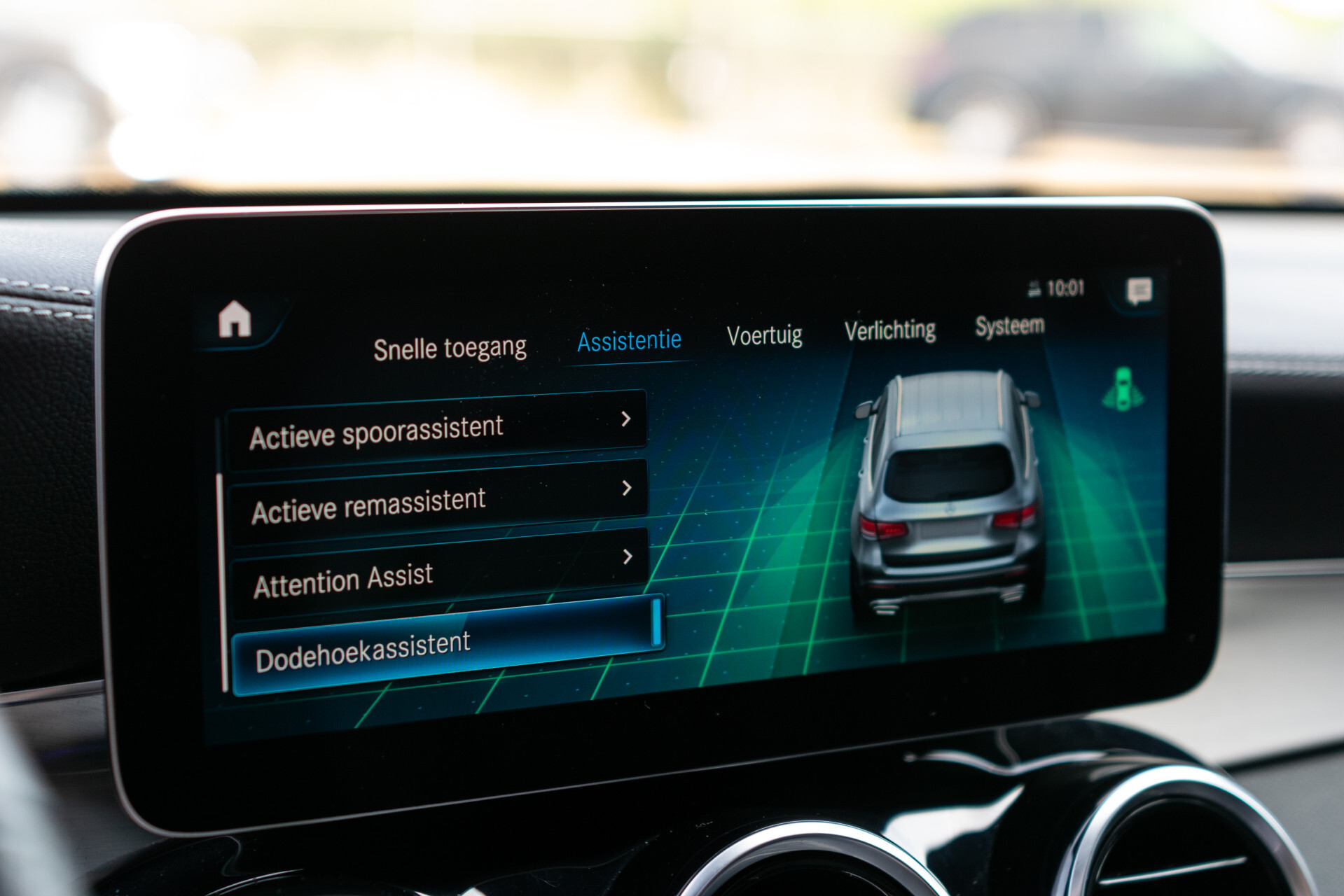 Mercedes-Benz GLC 300 4-M AMG Panorama | Keyless | Assistentiepakket | MBUX | Wegkl-trekhaak Foto 16