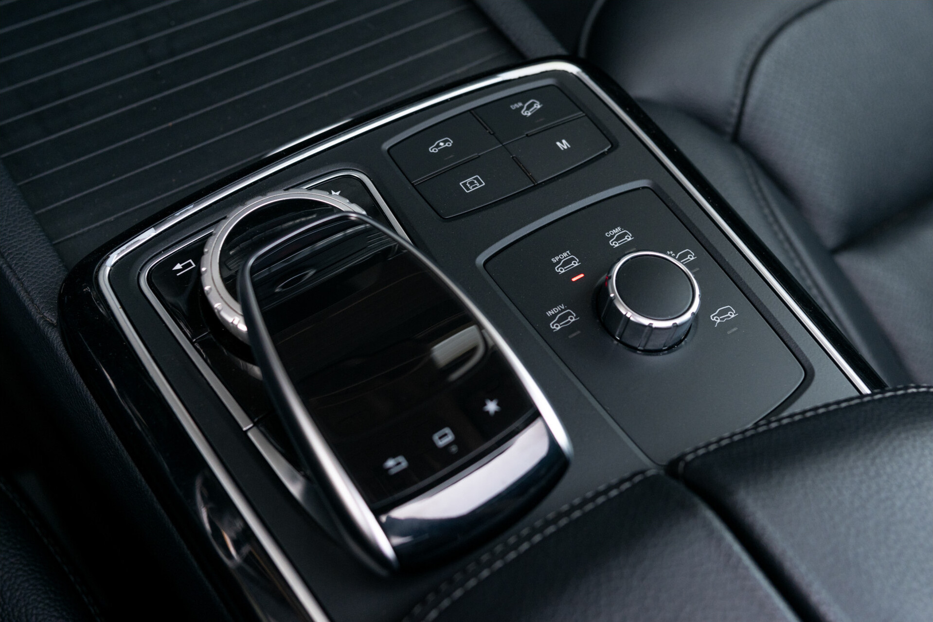 Mercedes-Benz GLE 350 d 4-M Luchtvering | AMG | Schuifdak | Aut-trekhaak | 19" | ILS | Camera Foto 18