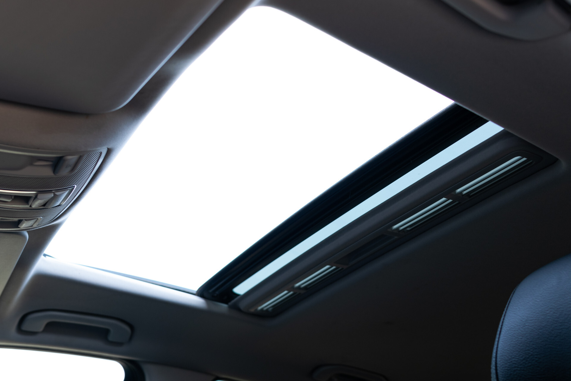 Mercedes-Benz GLE 350 d 4-M Luchtvering | AMG | Schuifdak | Aut-trekhaak | 19" | ILS | Camera Foto 23