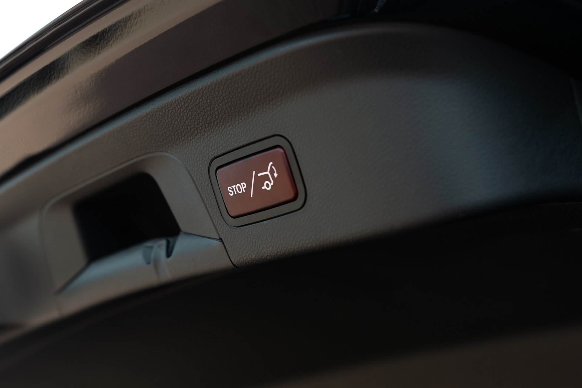 Mercedes-Benz GLC Coupé 250 4-M AMG | Schuifdak | 360 camera | Intelligent Light | Spoorpakket | Nightpakket Foto 25