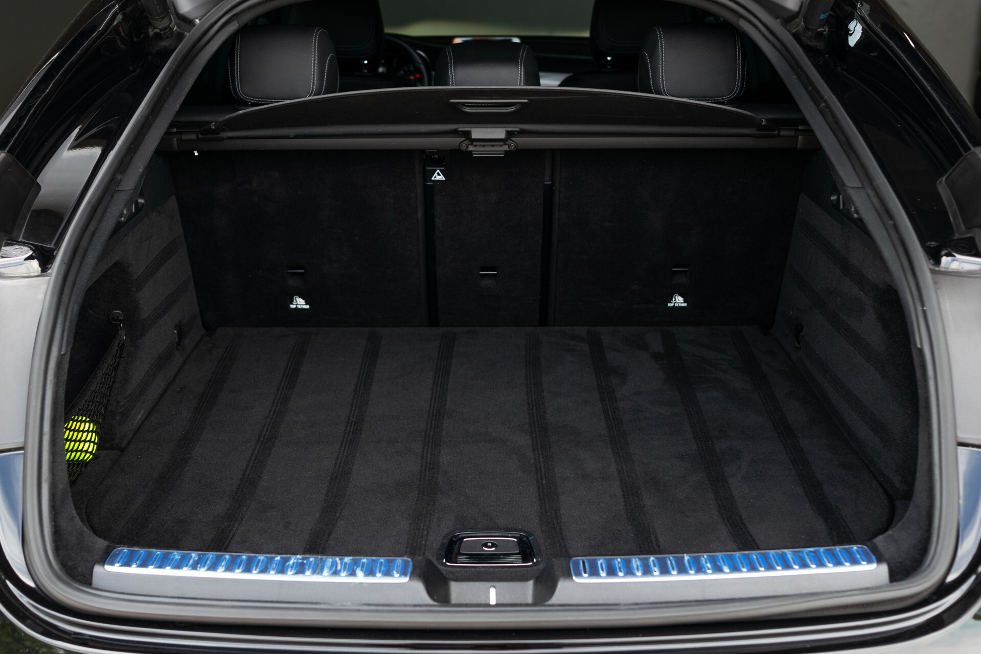 Mercedes-Benz GLC Coupé 250 4-M AMG | Schuifdak | 360 camera | Intelligent Light | Spoorpakket | Nightpakket Foto 26