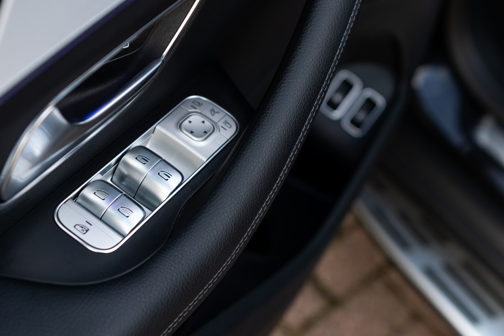 Mercedes-Benz GLE 350e 4-M AMG Night | Luchtvering | Panorama | Burmester Foto 12