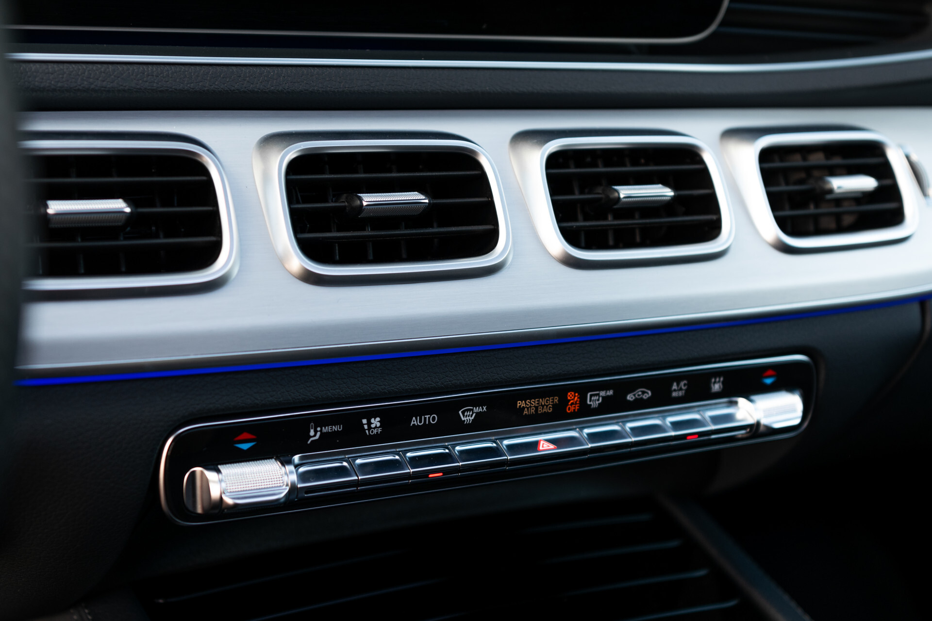 Mercedes-Benz GLE 350e 4-M AMG Night | Luchtvering | Panorama | Burmester Foto 20