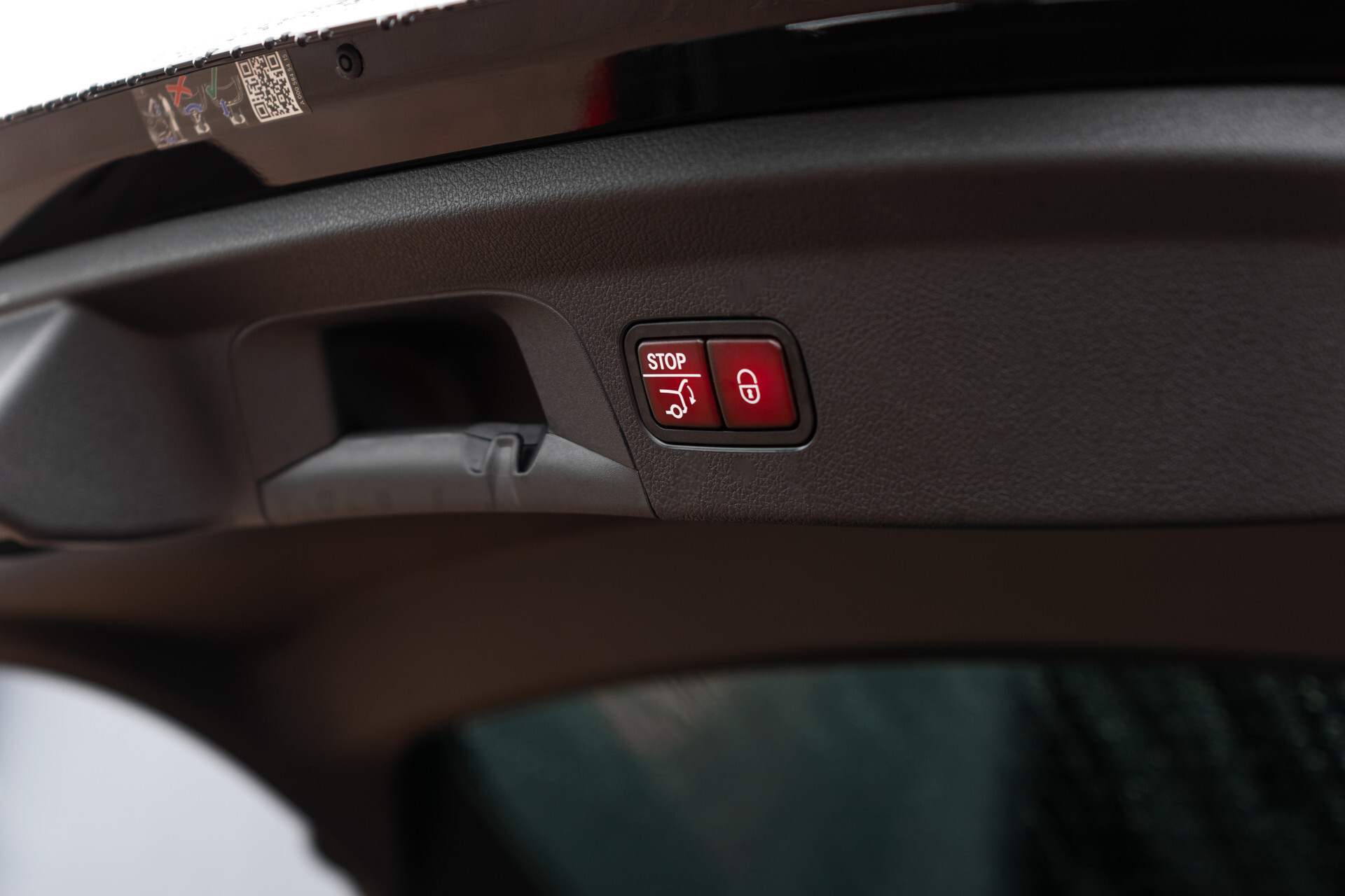 Mercedes-Benz GLE Coupé 350 e 4-M AMG Luchtvering | Panorama | Stoelkoeling | Mem | Burmester | Keyless | Distronic | Treeplanken | Panamericana Foto 39