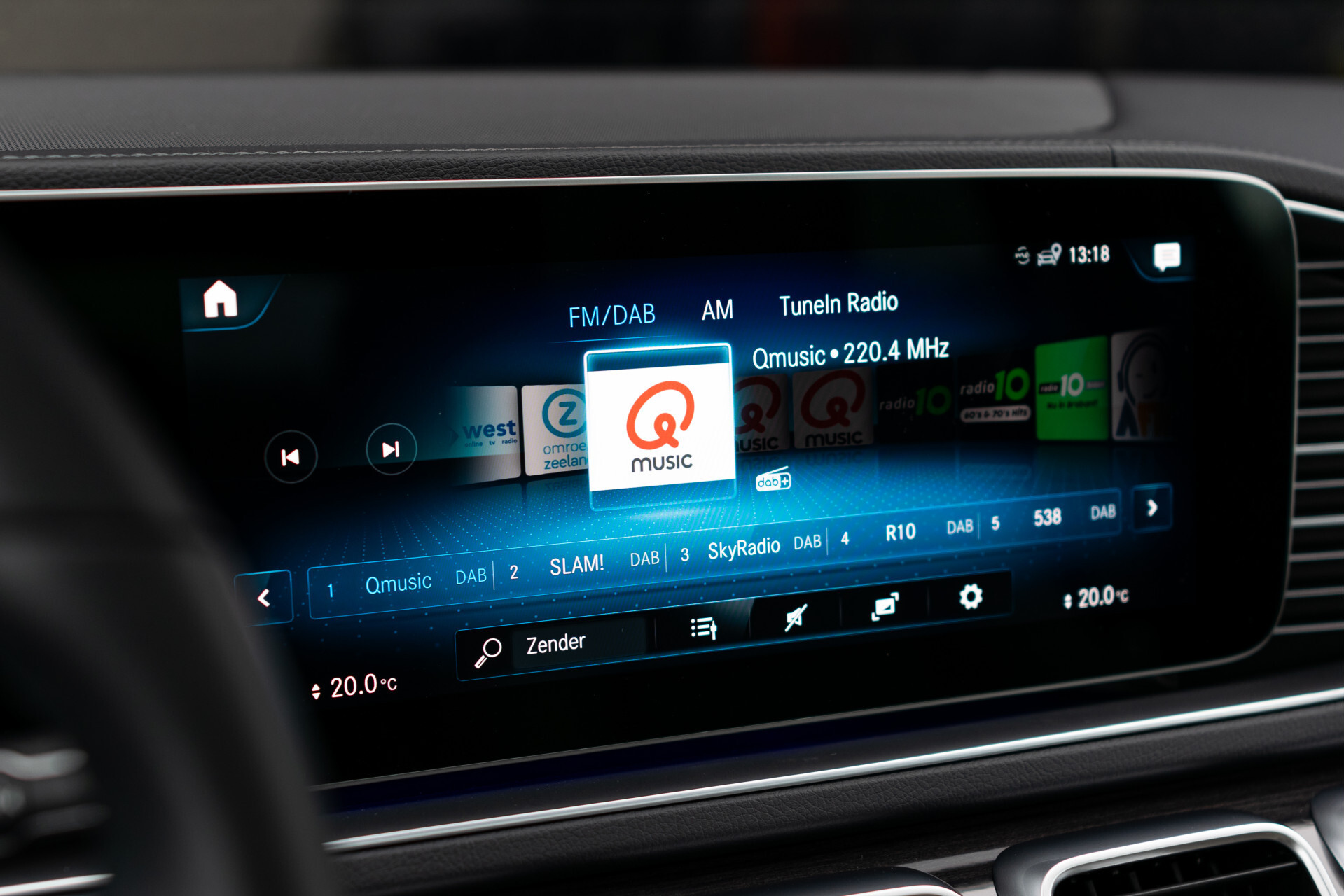 Mercedes-Benz GLE Coupé 350 e 4-M AMG Luchtvering | Panorama | Stoelkoeling | Mem | Burmester | Keyless | Distronic | Treeplanken | Panamericana Foto 9