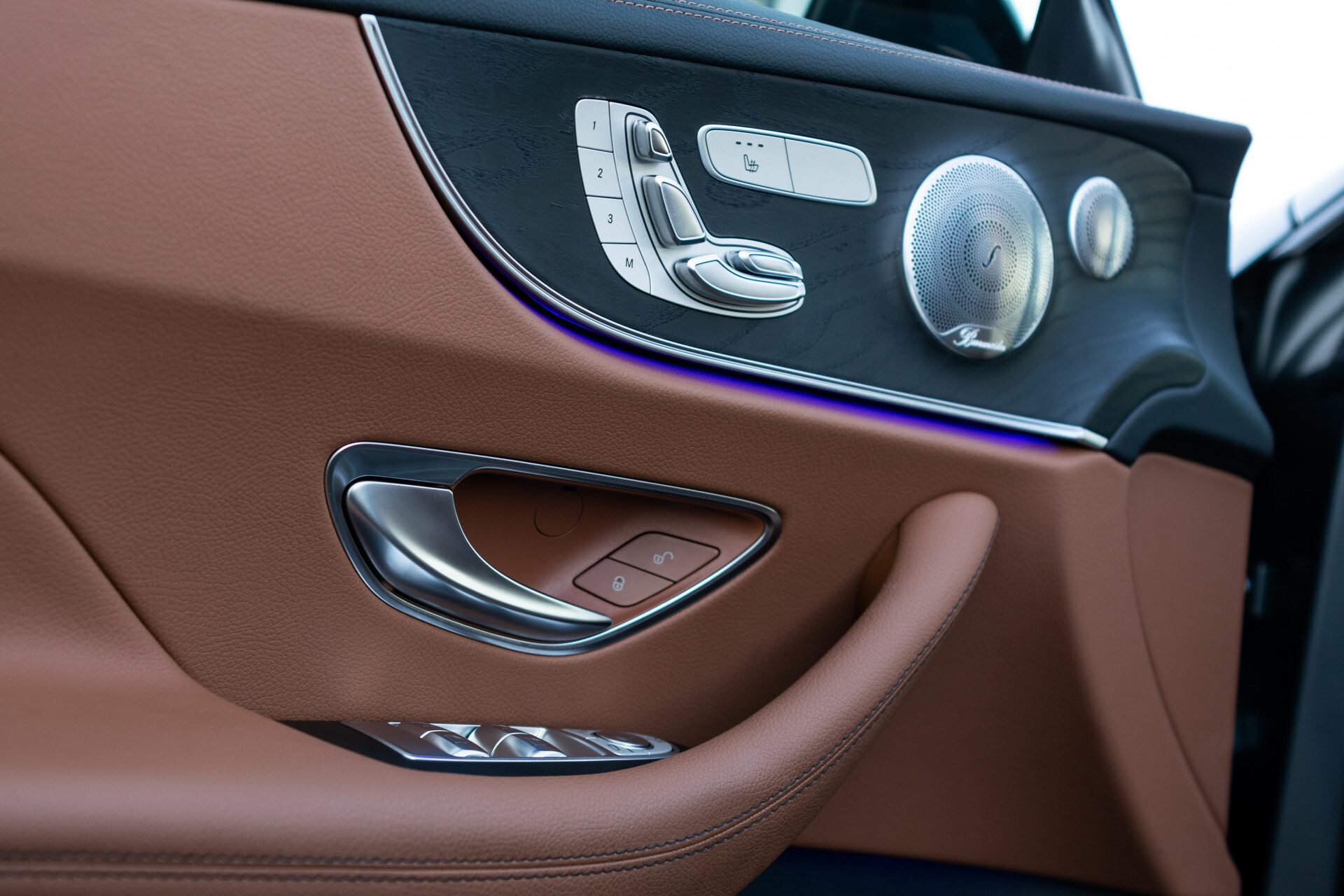 Mercedes-Benz E-Klasse Coupé 200 AMG Premium Plus Night | Panorama | Keyless | Burmester | Mem | 360 | 20" | New Service Foto 13