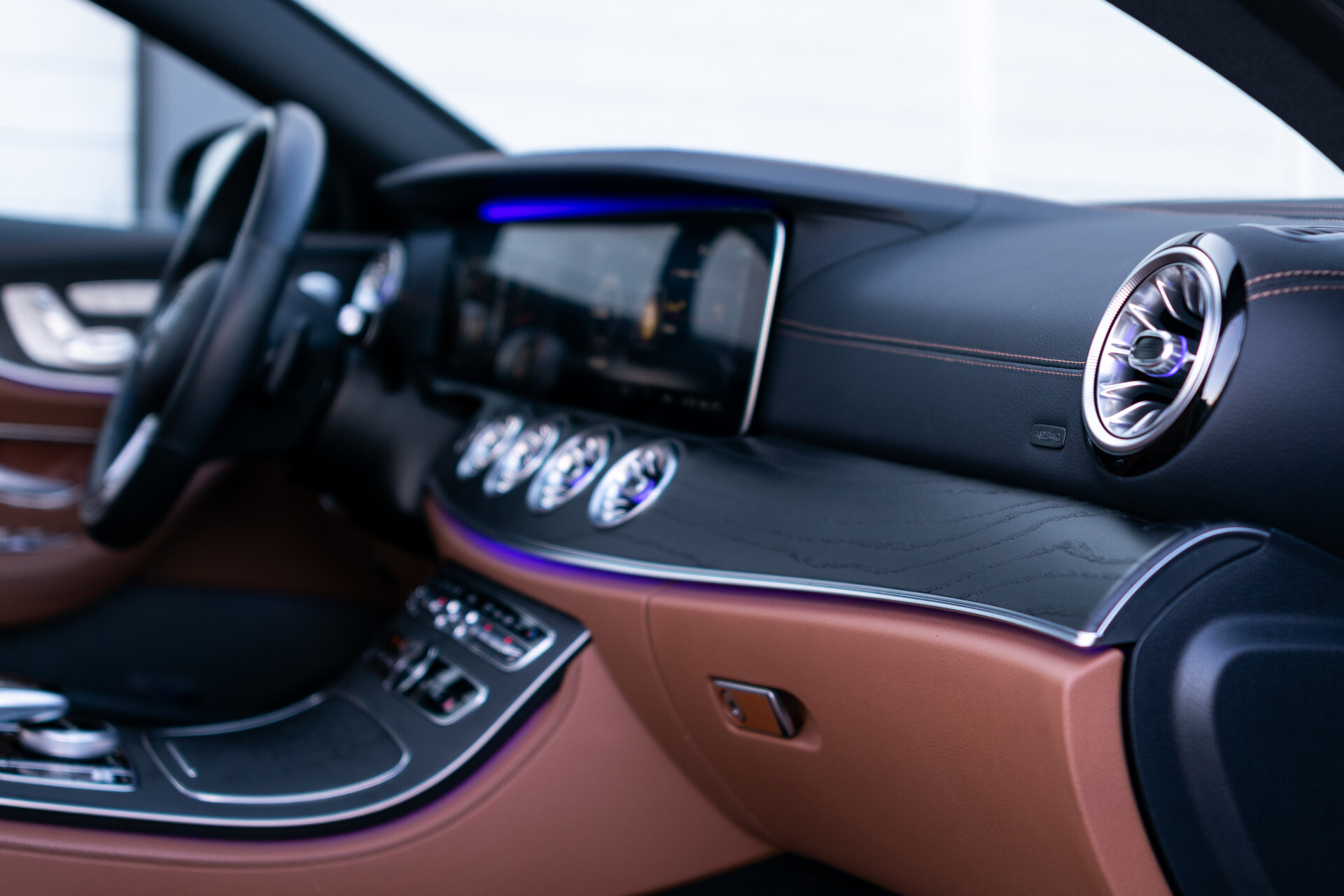 Mercedes-Benz E-Klasse Coupé 200 AMG Premium Plus Night | Panorama | Keyless | Burmester | Mem | 360 | 20" | New Service Foto 21