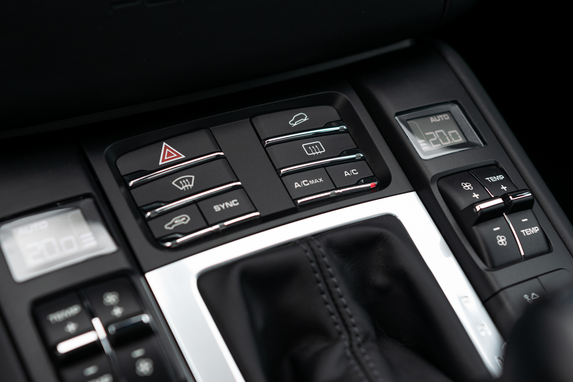 Porsche Macan 3.0 S Sport Chrono | Luchtvering | Panorama | Blackline | 21" | PDLS | Sportuitlaat Foto 21