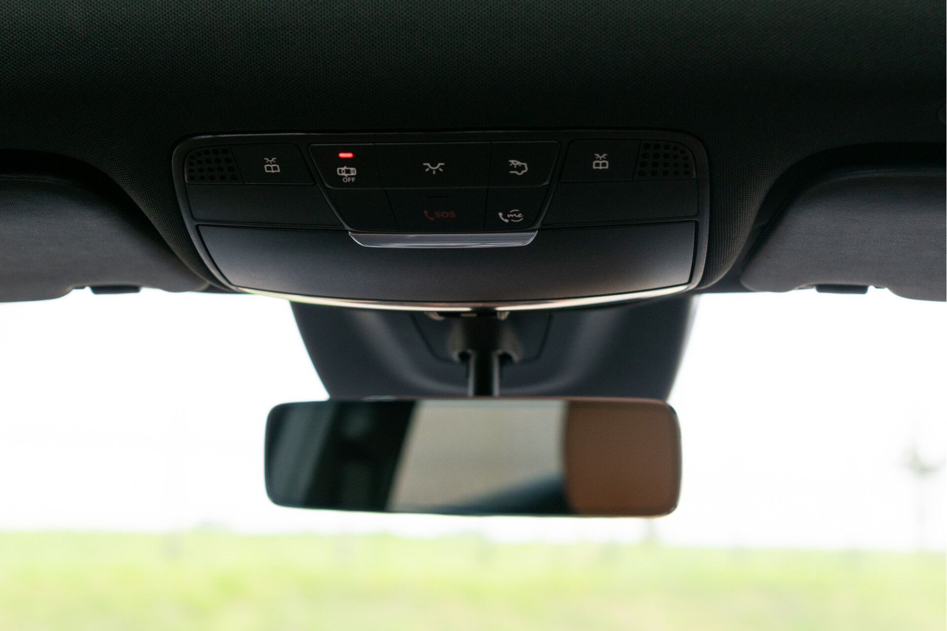 Mercedes-Benz GLC Coupé 300e 4-M AMG | Night | Schuifdak | Memory | 360 camera | SoundSysteem | 20" | Treeplanken Foto 30