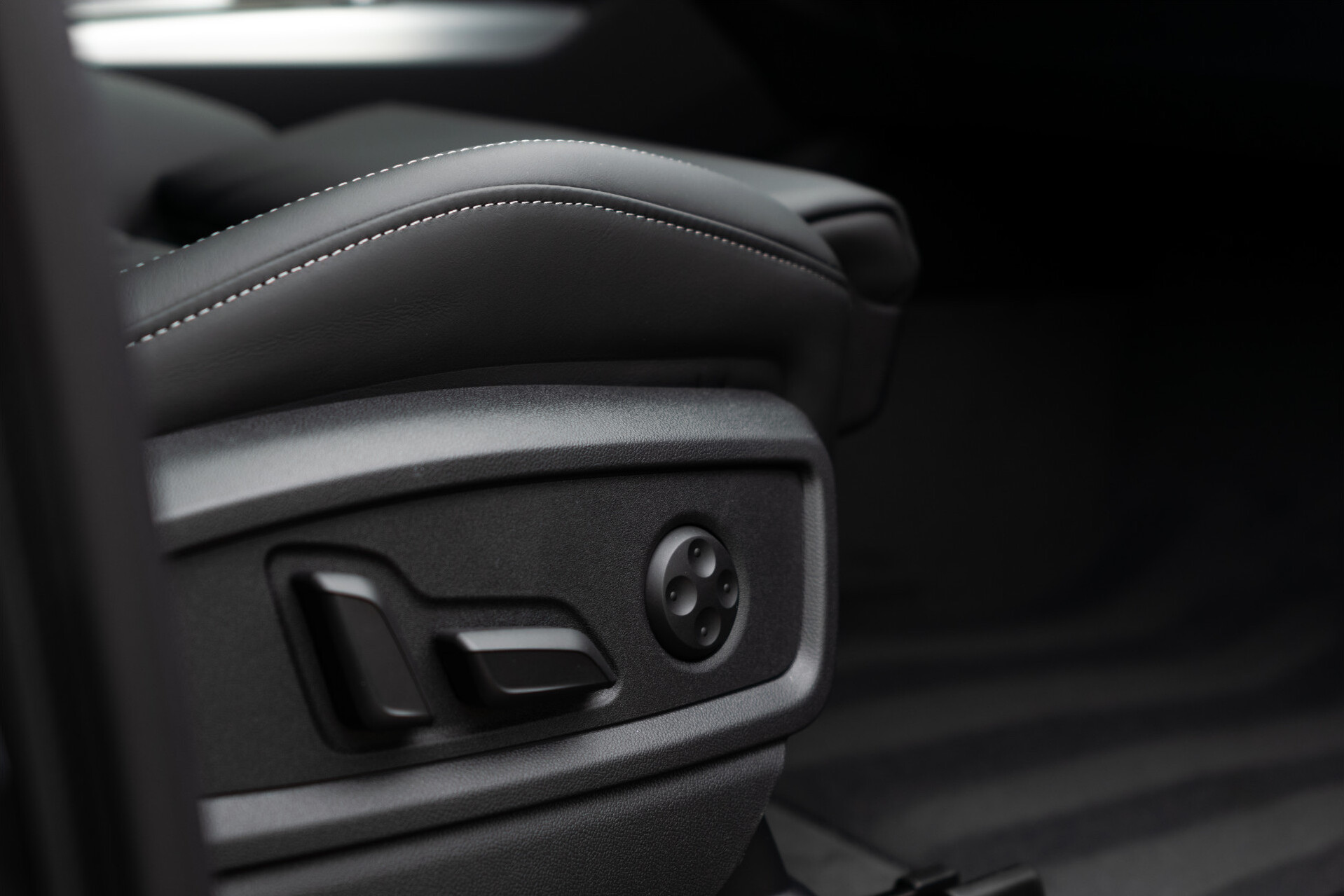 Audi Q5 Sportback 55 TFSI e S edition S edition Luchtvering | Panorama | Keyless | Nappa | Trekhaak | Zwart Optiek | Nieuwprijs €103268 Foto 18