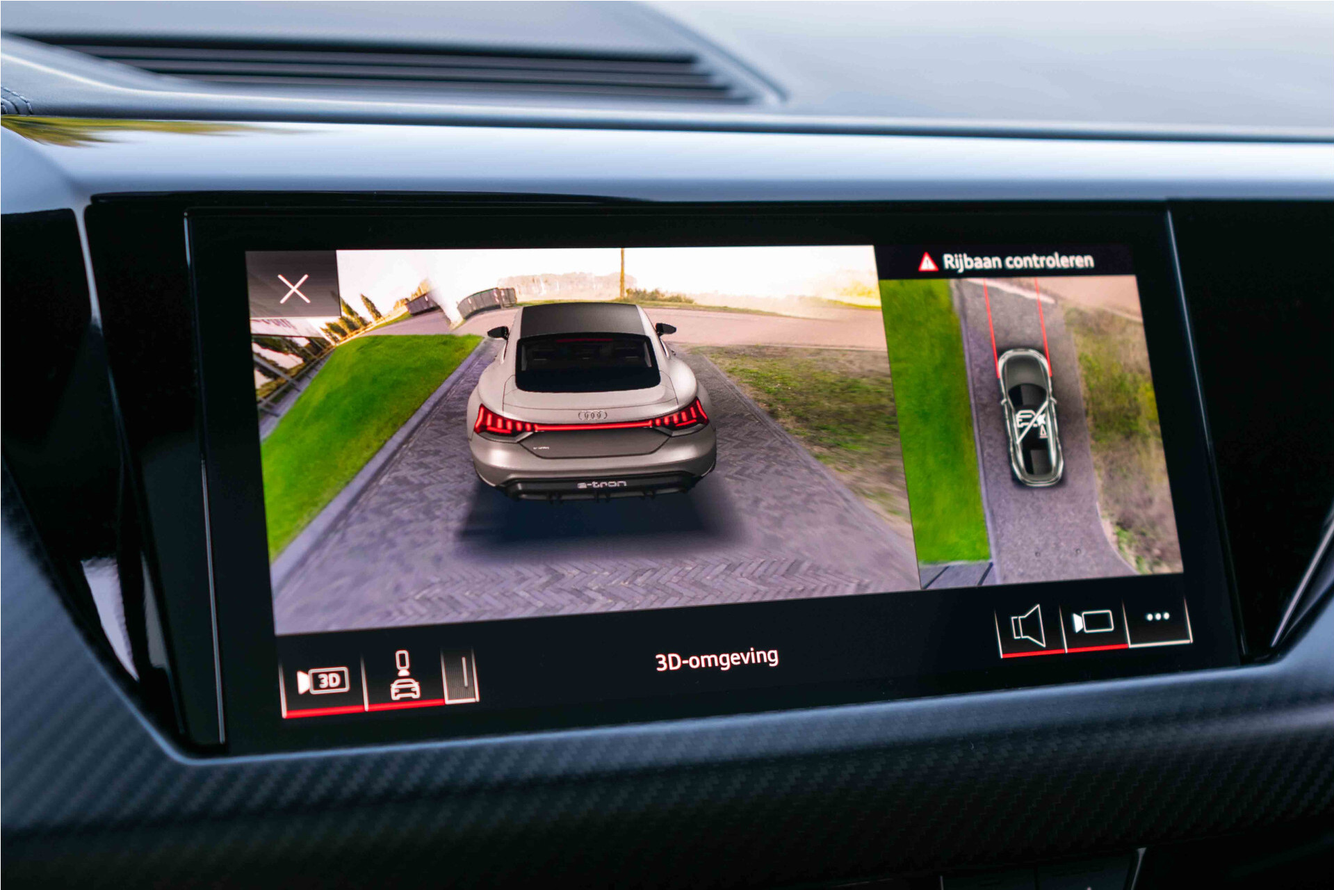 Audi e-tron GT RS 93 kWh 600 pk B&O | 21" | Carbid Brakes | Laser | HUD | Alcantara | Assistentie Plus | Standkachel/koeling Foto 11