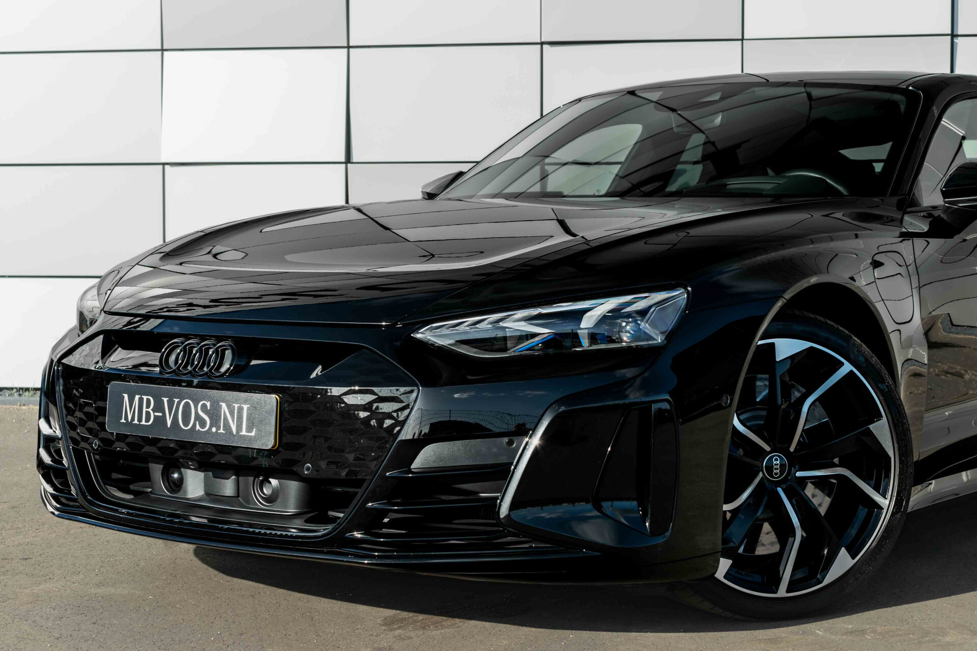 Audi e-tron GT RS 93 kWh 600 pk B&O | 21" | Carbid Brakes | Laser | HUD | Alcantara | Assistentie Plus | Standkachel/koeling Foto 37