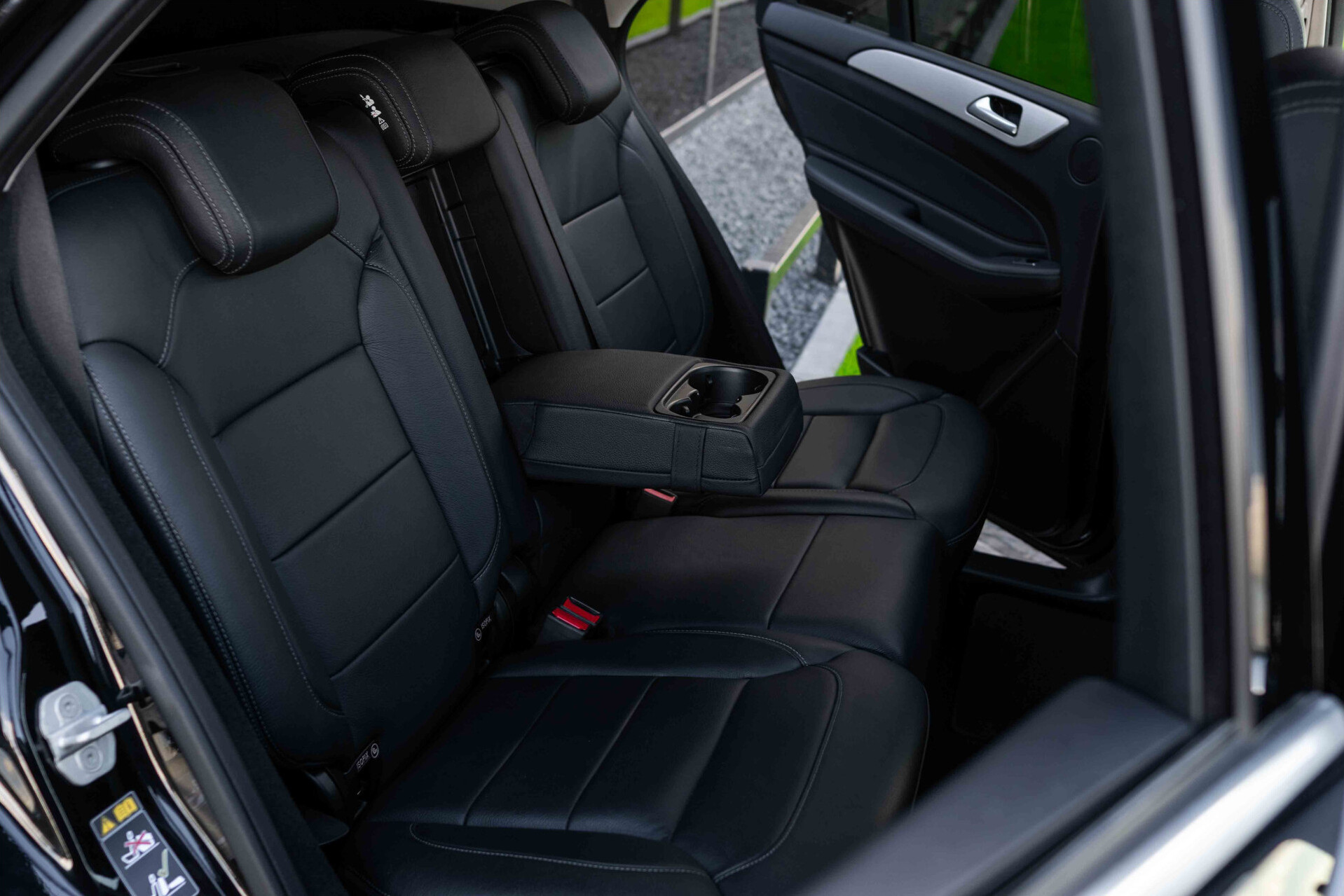 Mercedes-Benz GLE 350 d 4-M Luchtvering | Schuifdak | Trekhaak | 19" | Carplay | Comand | ILS | Leder | Sfeerverlichting | Aut9 Foto 4