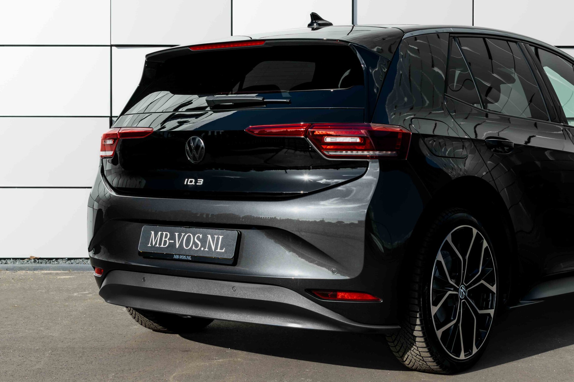 Volkswagen ID.3 First Max 58 kWh Panorama | Massage | HUD | 20" | Keyless | Carplay | Adaptive Cruise | IQ Light Foto 30