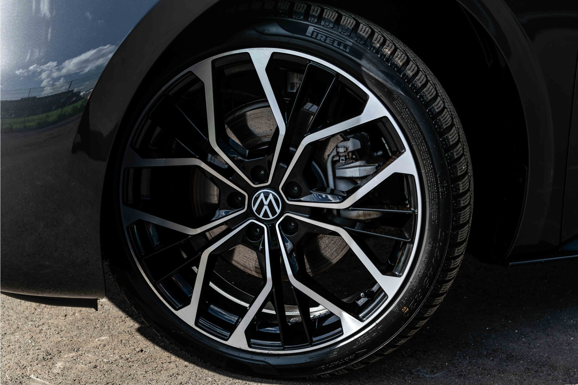 Volkswagen ID.3 First Max 58 kWh Panorama | Massage | HUD | 20" | Keyless | Carplay | Adaptive Cruise | IQ Light Foto 31