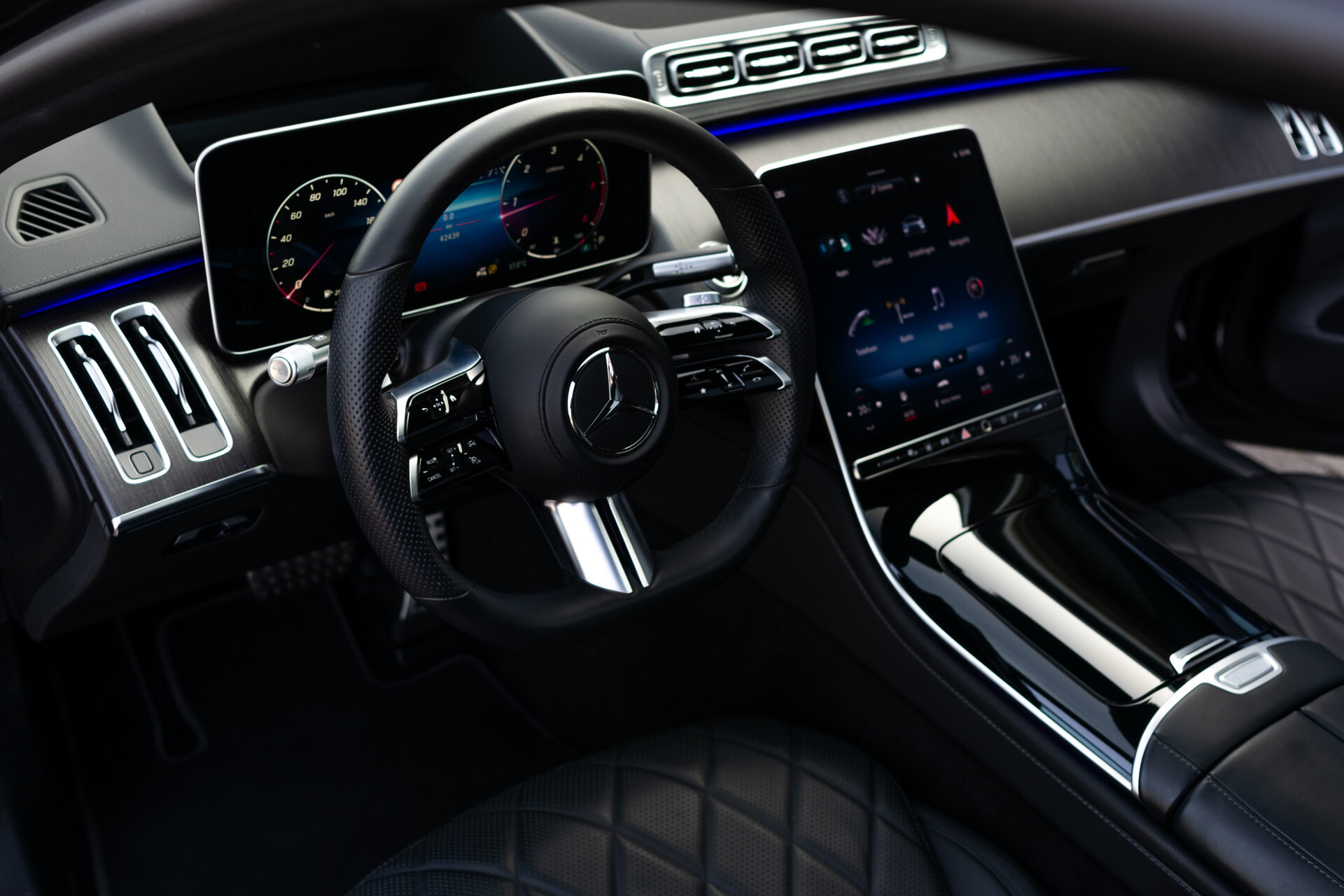 Mercedes-Benz S-Klasse 400d 4-M Lang AMG | Achterasbesturing | Massage | HUD | Ruitleder | Keyless | Softclose | Nightpakket | 21" | Burmester 3D | Stoelkoeling | Aut9 Foto 18