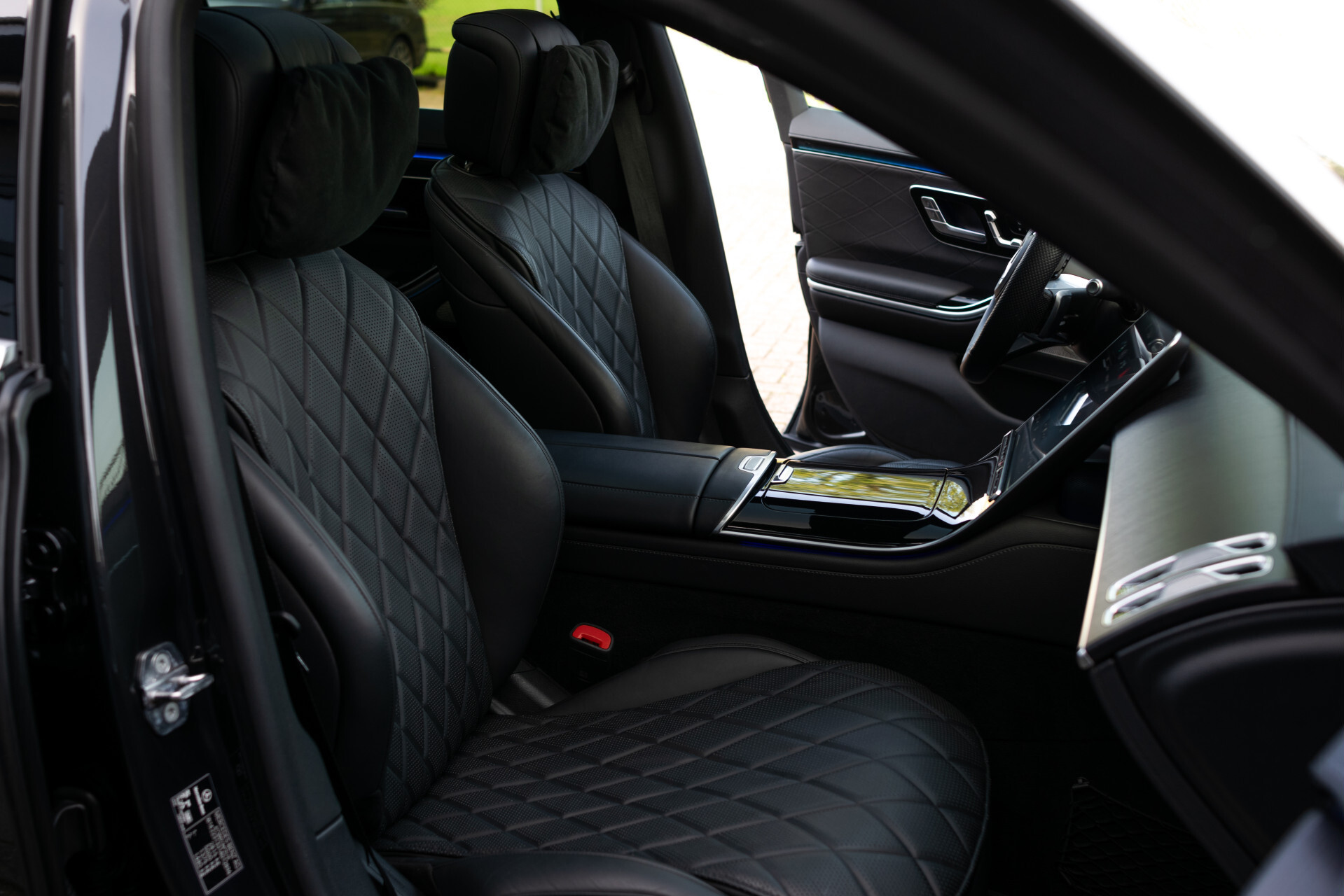 Mercedes-Benz S-Klasse 400d 4-M Lang AMG | Achterasbesturing | Massage | HUD | Ruitleder | Keyless | Softclose | Nightpakket | 21" | Burmester 3D | Stoelkoeling | Aut9 Foto 3