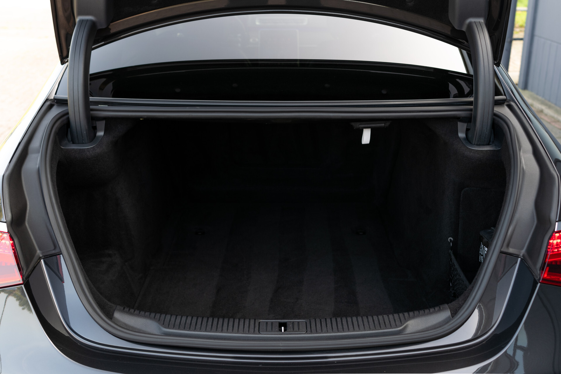 Mercedes-Benz S-Klasse 400d 4-M Lang AMG | Achterasbesturing | Massage | HUD | Ruitleder | Keyless | Softclose | Nightpakket | 21" | Burmester 3D | Stoelkoeling | Aut9 Foto 34