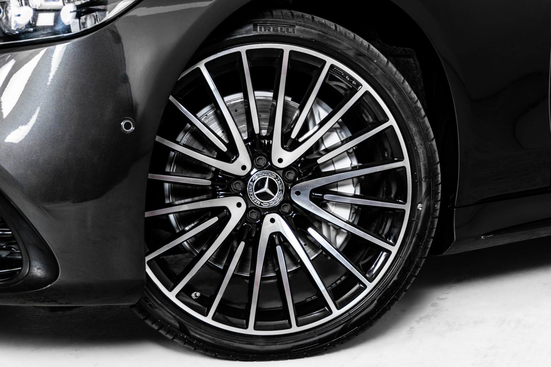 Mercedes-Benz S-Klasse 400d 4-M Lang AMG | Achterasbesturing | Massage | HUD | Ruitleder | Keyless | Softclose | Nightpakket | 21" | Burmester 3D | Stoelkoeling | Aut9 Foto 37