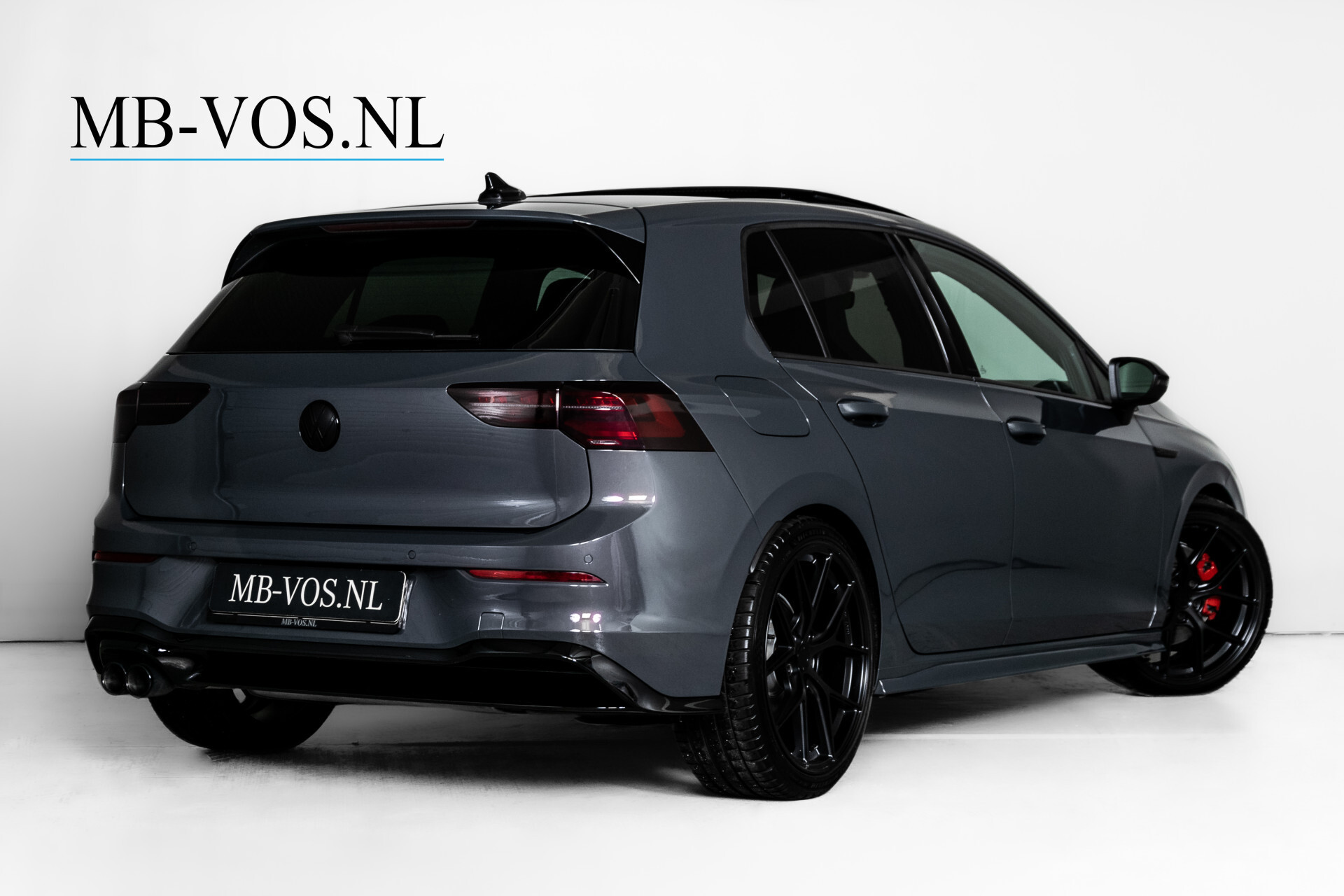 Volkswagen Golf 8 2.0 GTD IQ | Pano | Sfeer | Stoelkoeling | Leer | 19" | Blackline Aut Foto 2