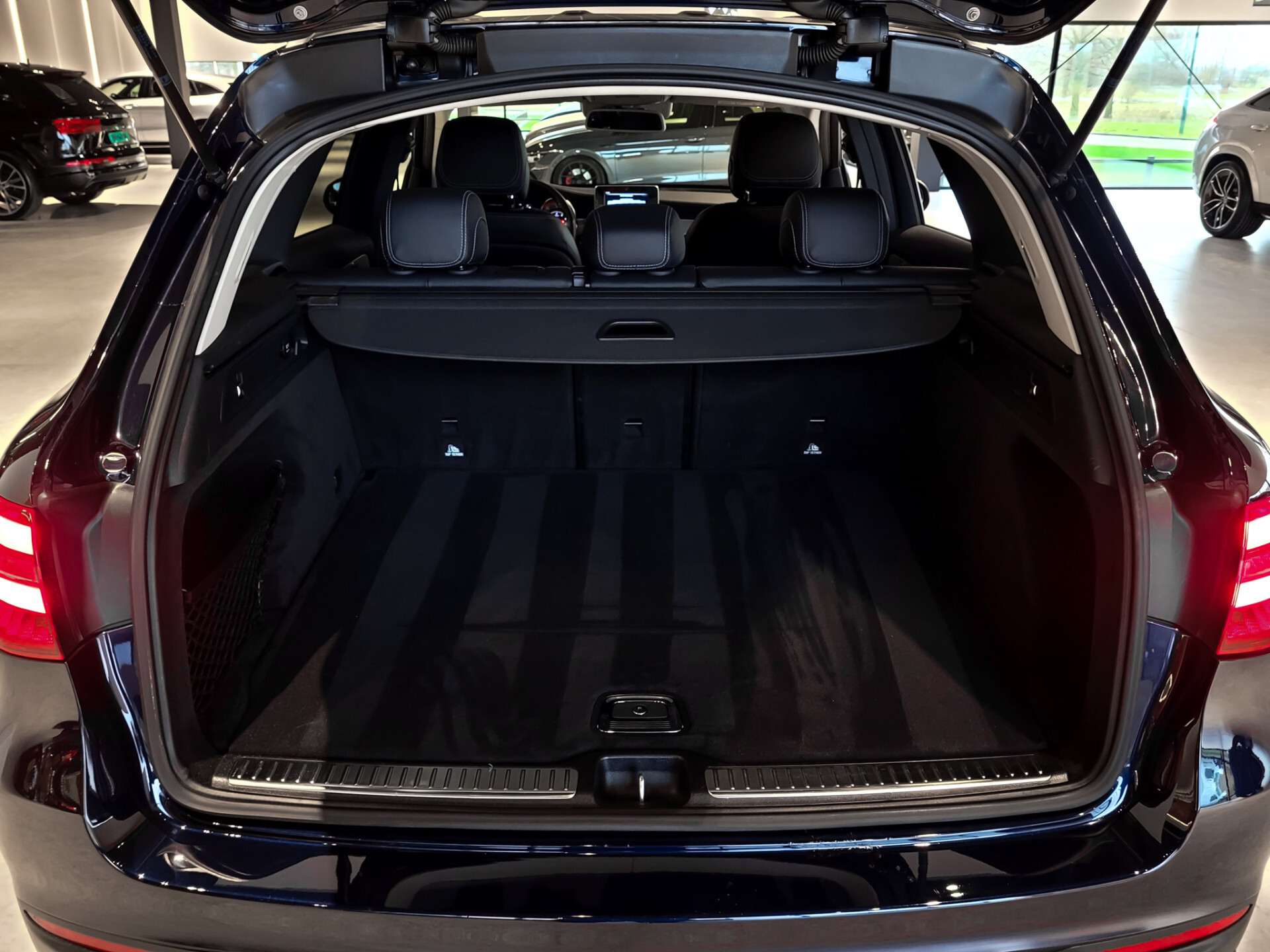 Mercedes-Benz GLC 250 4-M Exclusive Distronic Plus | Keyless-Go | Standkachel | Intelligent Light | Camera | Trekhaak | Aut9 Foto 26