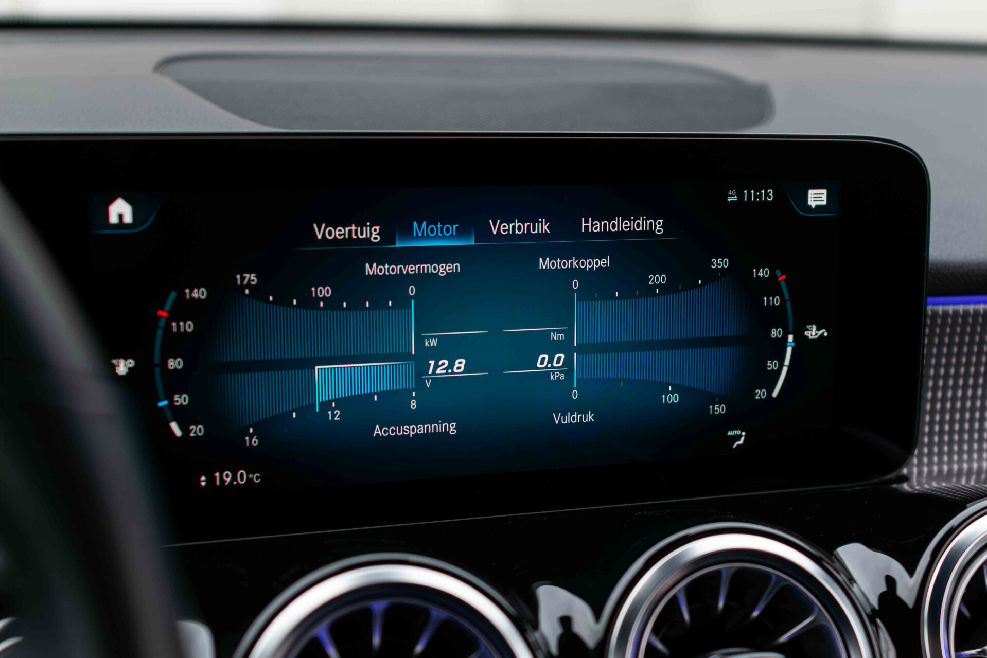 Mercedes-Benz GLB 180 Progressive Keyless-Go | MBUX | Sfeerverlichting | Camera | Verw-Stoelen | DAB | Privacyglas | Aut7 Foto 17