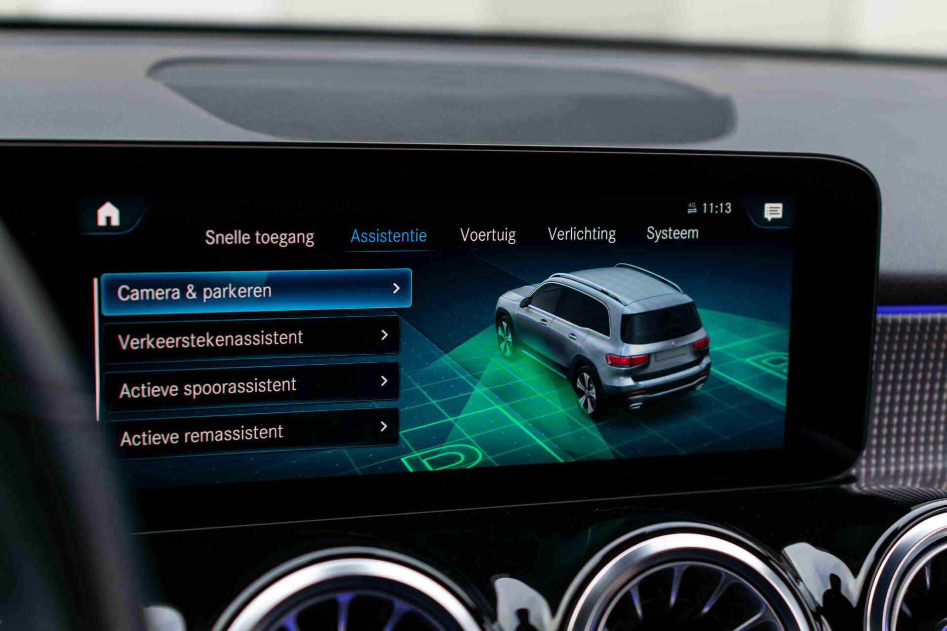 Mercedes-Benz GLB 180 Progressive Keyless-Go | MBUX | Sfeerverlichting | Camera | Verw-Stoelen | DAB | Privacyglas | Aut7 Foto 23