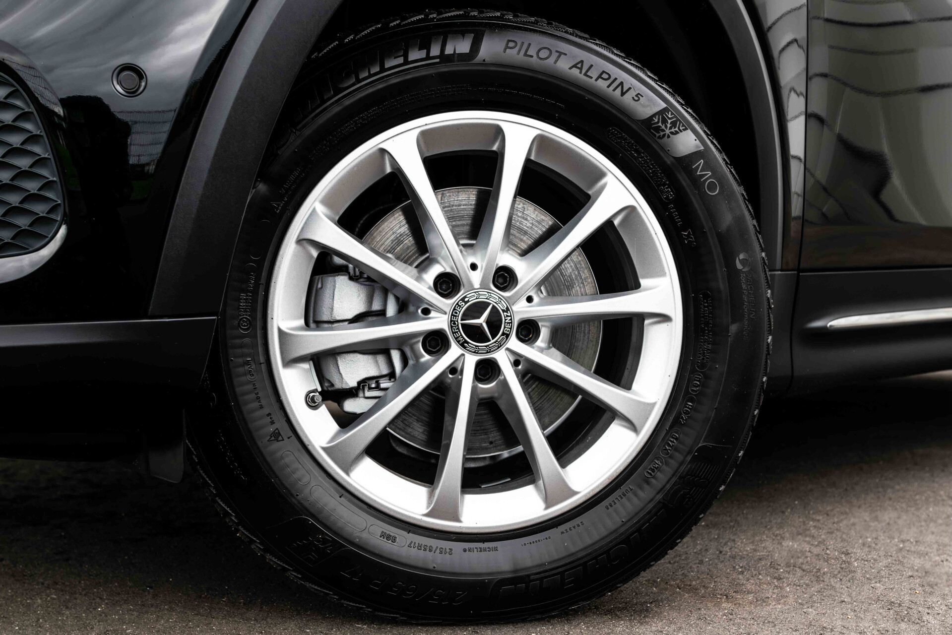 Mercedes-Benz GLB 180 Progressive Keyless-Go | MBUX | Sfeerverlichting | Camera | Verw-Stoelen | DAB | Privacyglas | Aut7 Foto 36