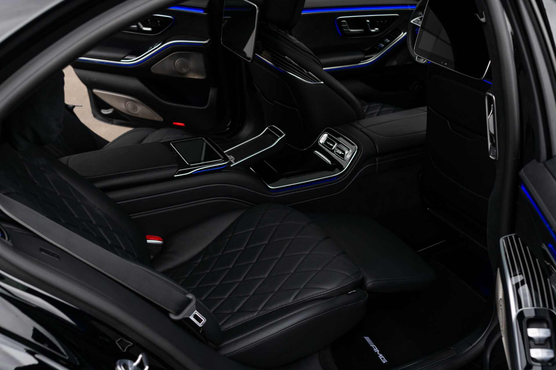 Mercedes-Benz S-Klasse 500 4-M Lang AMG First Class | Klaptafels | Burmester 4D | Manufaktur | 4xMassage | Standkachel | 3xTV | Achterasbesturing | 21" Foto 35