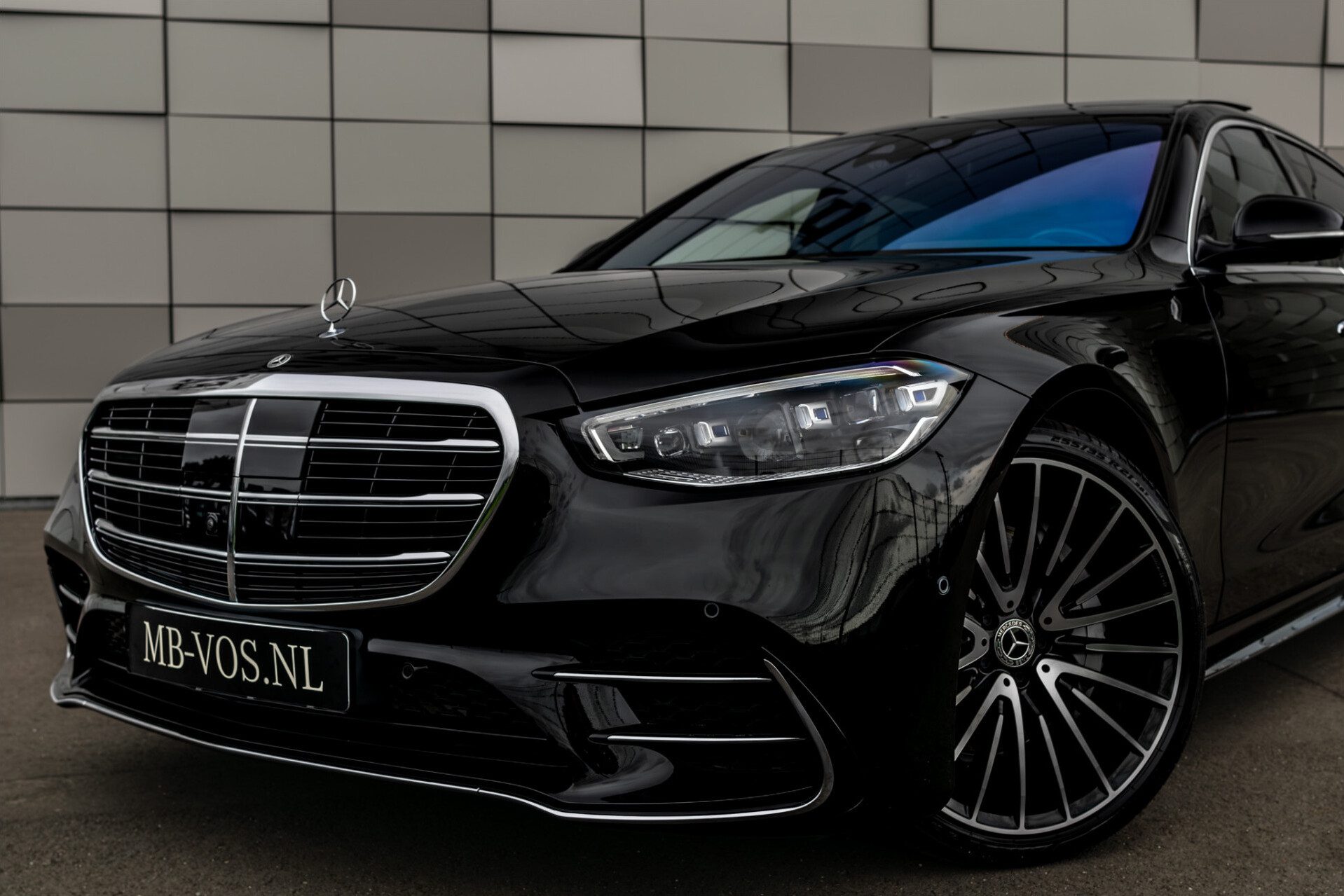 Mercedes-Benz S-Klasse 500 4-M Lang AMG First Class | Klaptafels | Burmester 4D | Manufaktur | 4xMassage | Standkachel | 3xTV | Achterasbesturing | 21" Foto 41