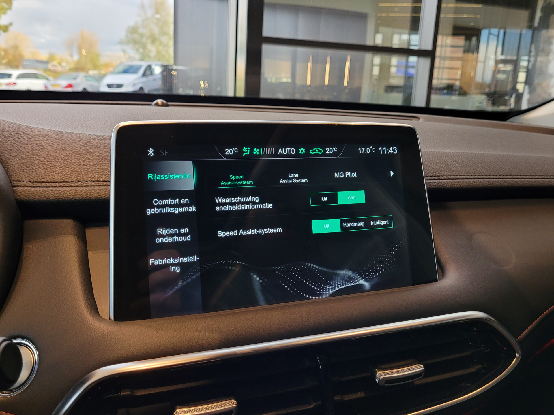 MG EHS 1.5 TGDI Luxury Panoramadak | 360 camera | Acc | Leder | 1ste eigenaar | NL Auto Foto 11