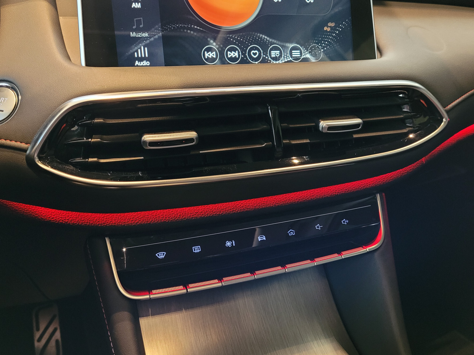 MG EHS 1.5 TGDI Luxury Panoramadak | 360 camera | Acc | Leder | 1ste eigenaar | NL Auto Foto 16