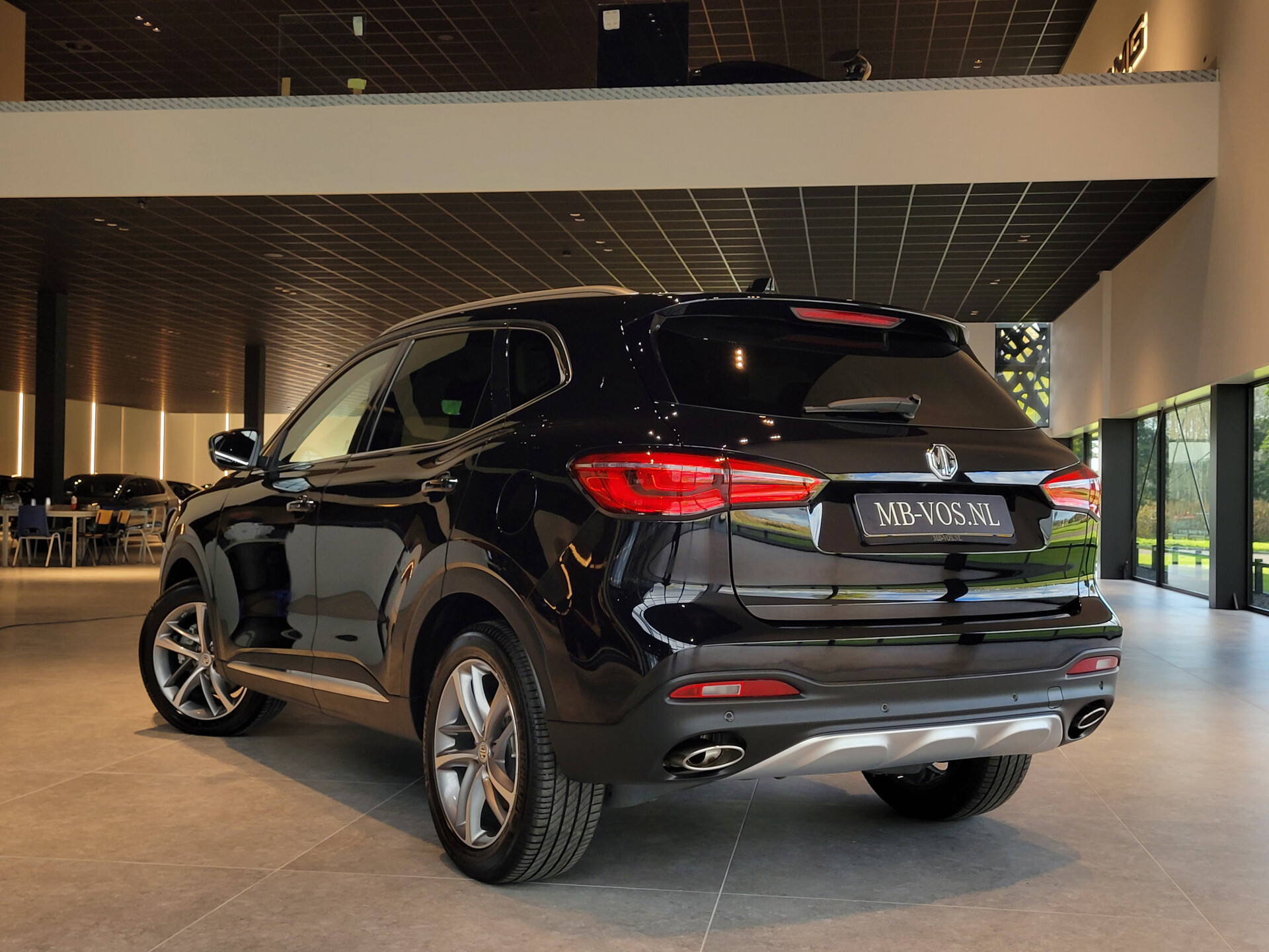 MG EHS 1.5 TGDI Luxury Panoramadak | 360 camera | Acc | Leder | 1ste eigenaar | NL Auto Foto 2