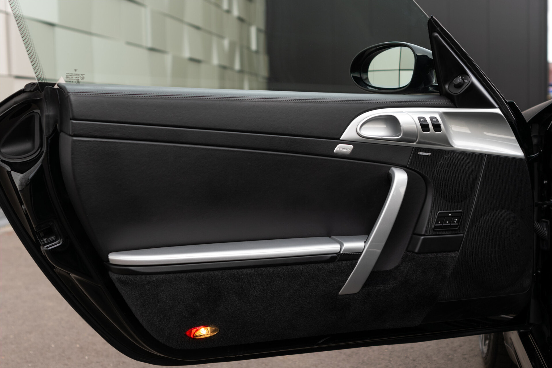 Porsche 911 3.8 Carrera 4S Origineel Nederlands | Volledige historie | Bose | Sportchrono Plus | Sportuitlaat | Schuifdak Foto 9