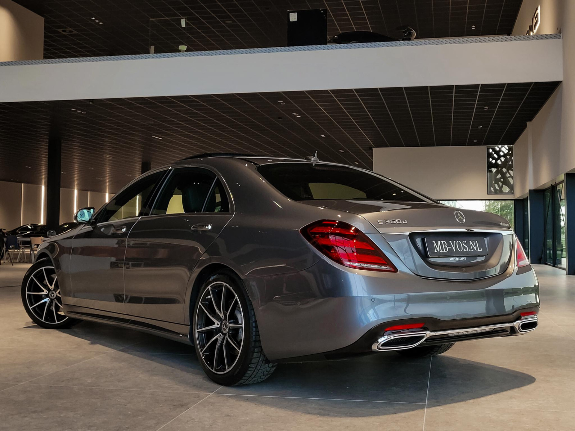 Mercedes-Benz S-Klasse 350d 4-M Lang AMG Facelift Nappaleder | Stoelkoeling | Panorama | Rij-assistentiepakket | Sfeerverlichting | 20" Foto 2