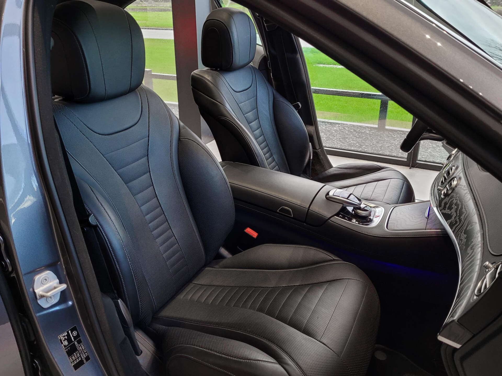 Mercedes-Benz S-Klasse 350d 4-M Lang AMG Facelift Nappaleder | Stoelkoeling | Panorama | Rij-assistentiepakket | Sfeerverlichting | 20" Foto 3