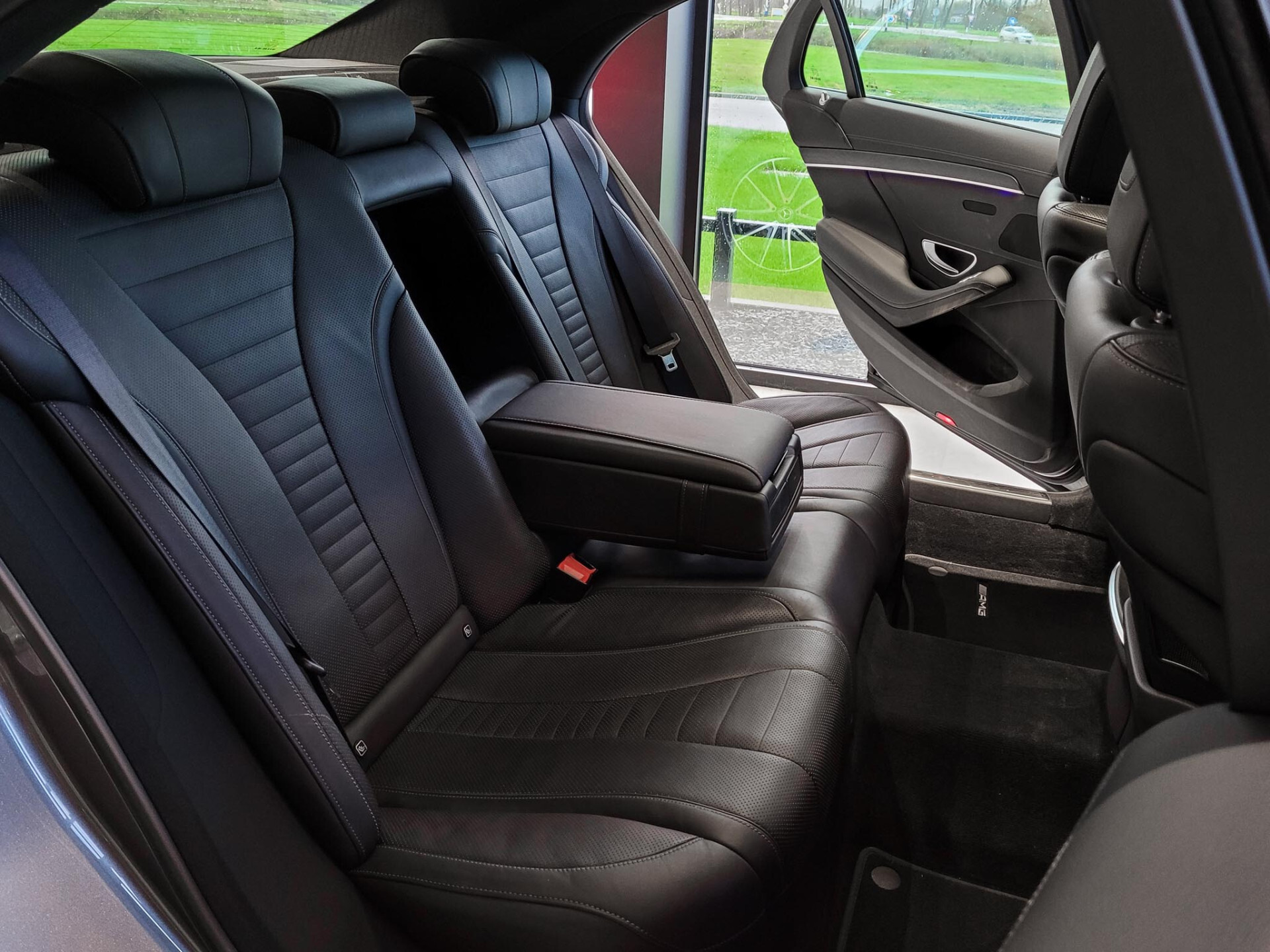 Mercedes-Benz S-Klasse 350d 4-M Lang AMG Facelift Nappaleder | Stoelkoeling | Panorama | Rij-assistentiepakket | Sfeerverlichting | 20" Foto 4