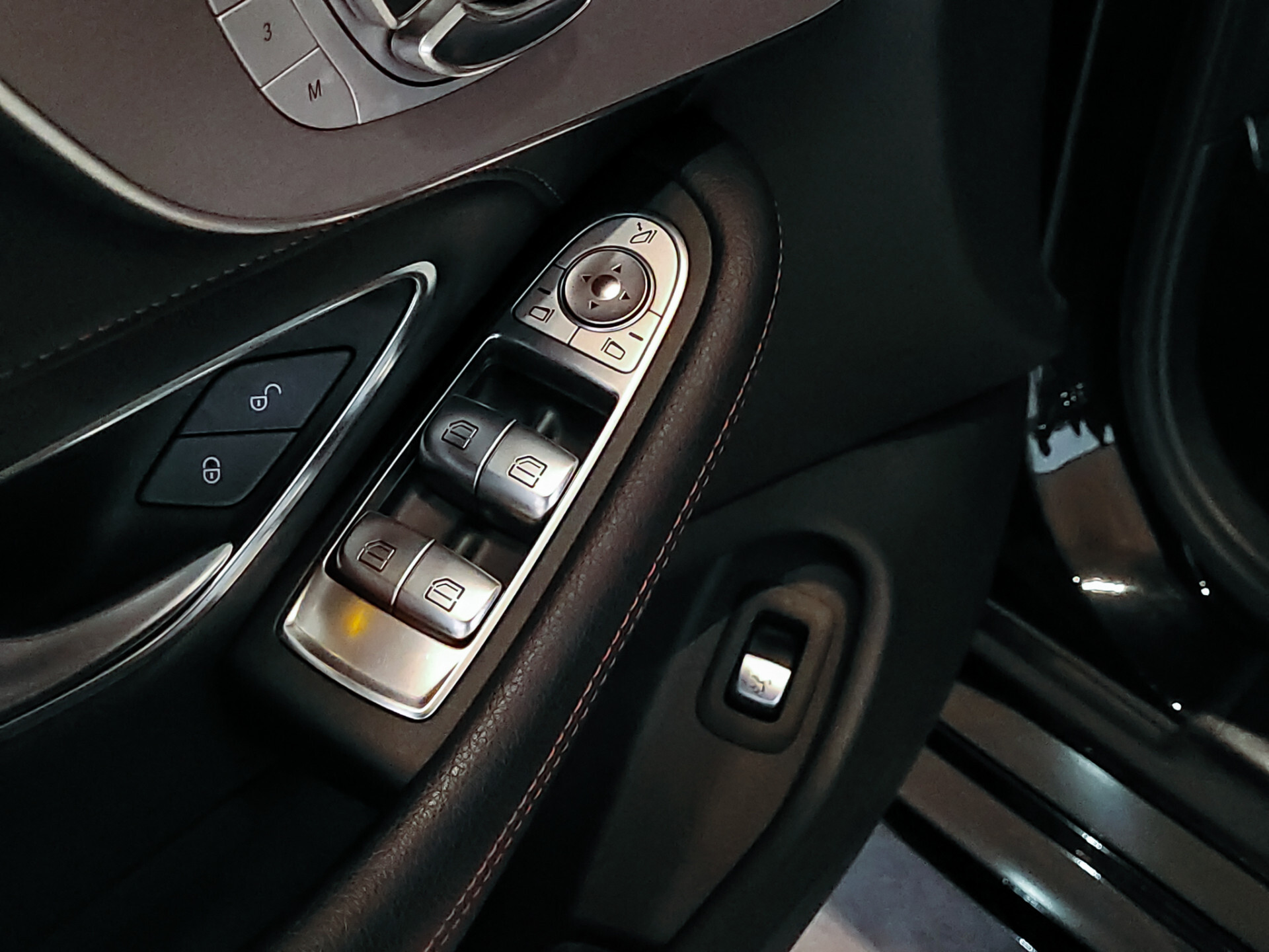 Mercedes-Benz C-Klasse Cabrio 43 AMG 4-M Distronic | Burmester | Keyless | Stoelkoeling | Memory | ILS | Nappa | Airscarf | 19" Aut9 Foto 14